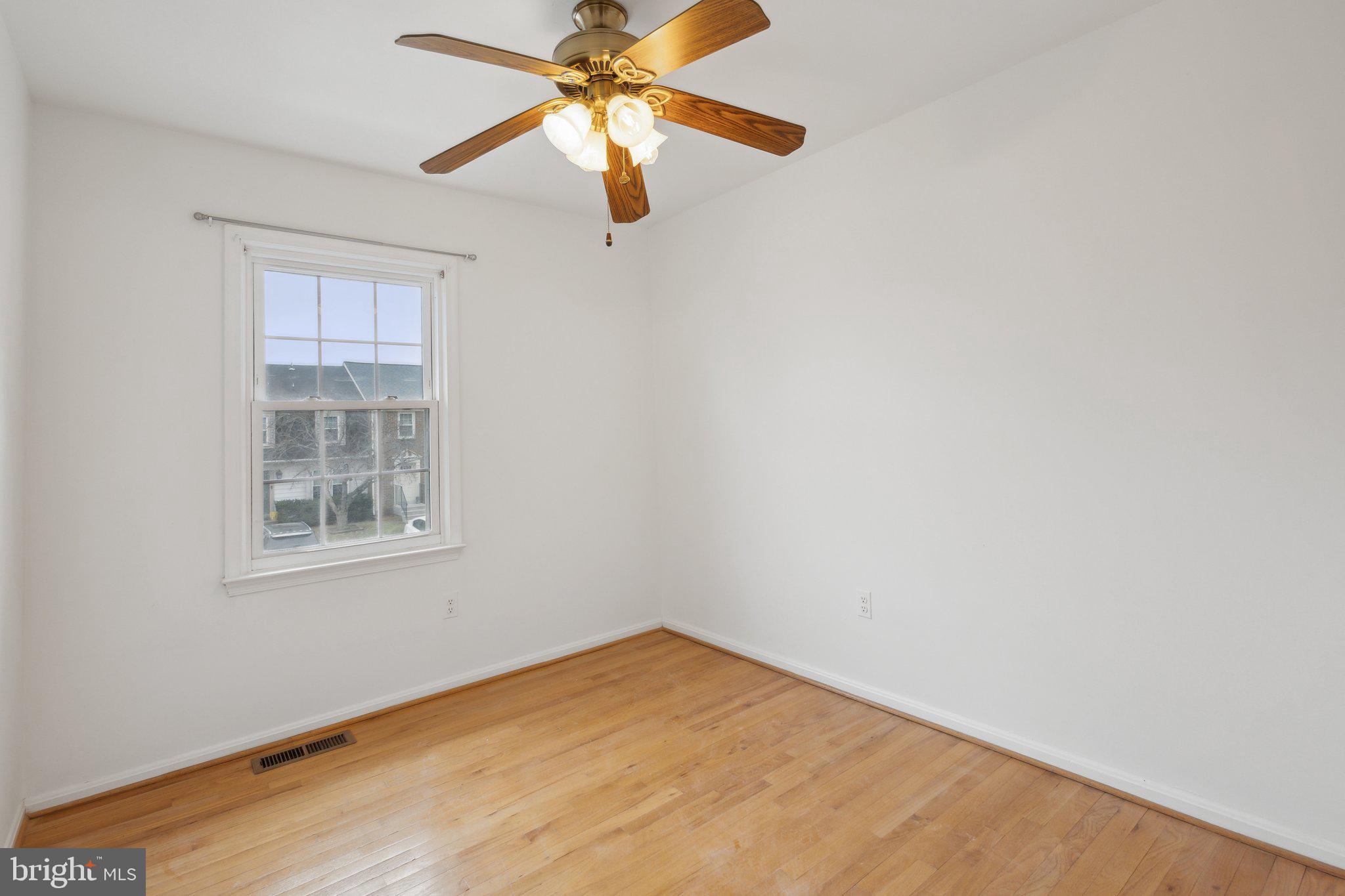 COMSTOCK - Residential Lease