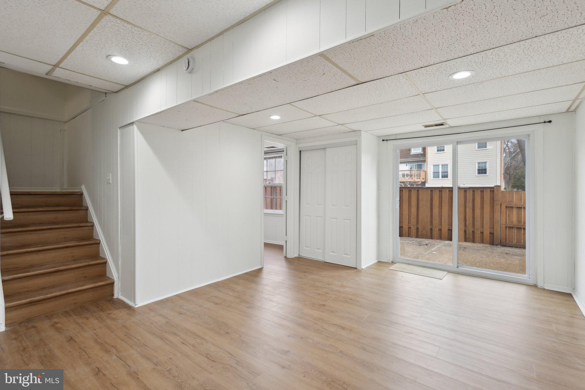 COMSTOCK - Residential Lease