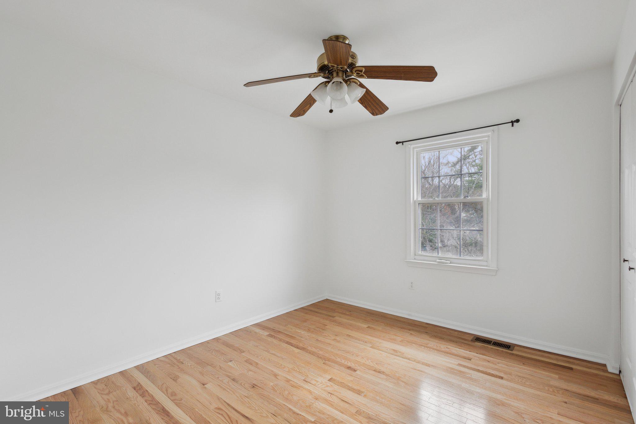 COMSTOCK - Residential Lease