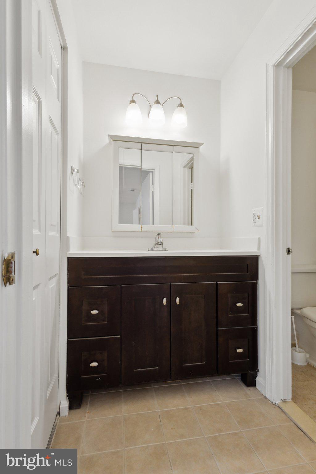 COMSTOCK - Residential Lease