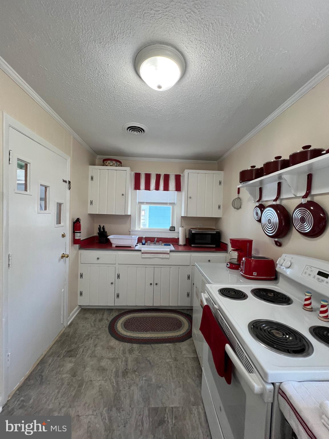 TOWN OF COLONIAL BEACH - Residential Lease