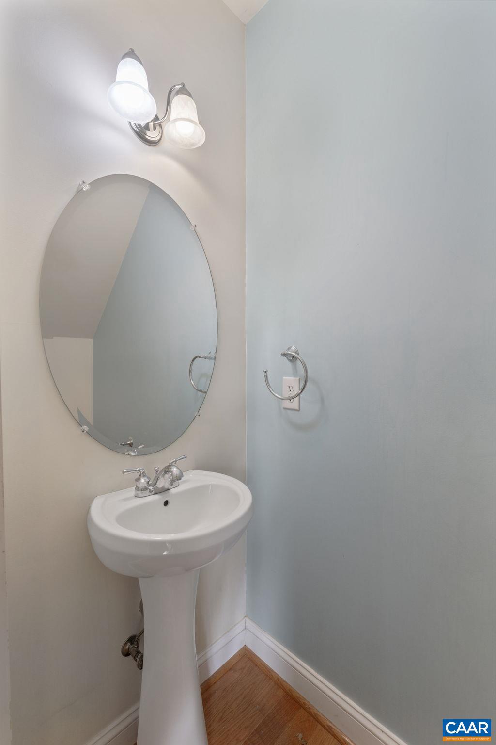 WESTHALL - Residential