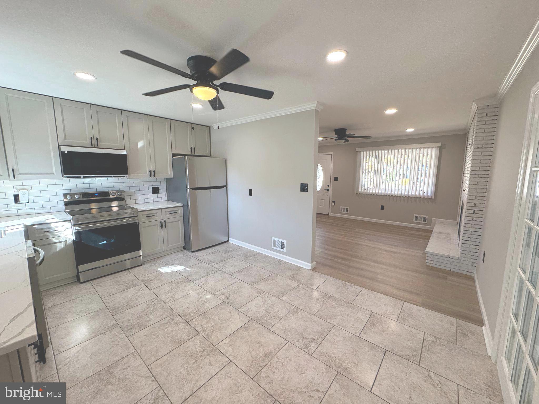 PASADENA - Residential Lease