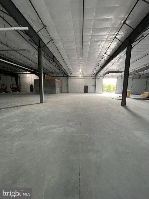 331 AVIATION WAY UNIT 3 FREDERICK MD 21701