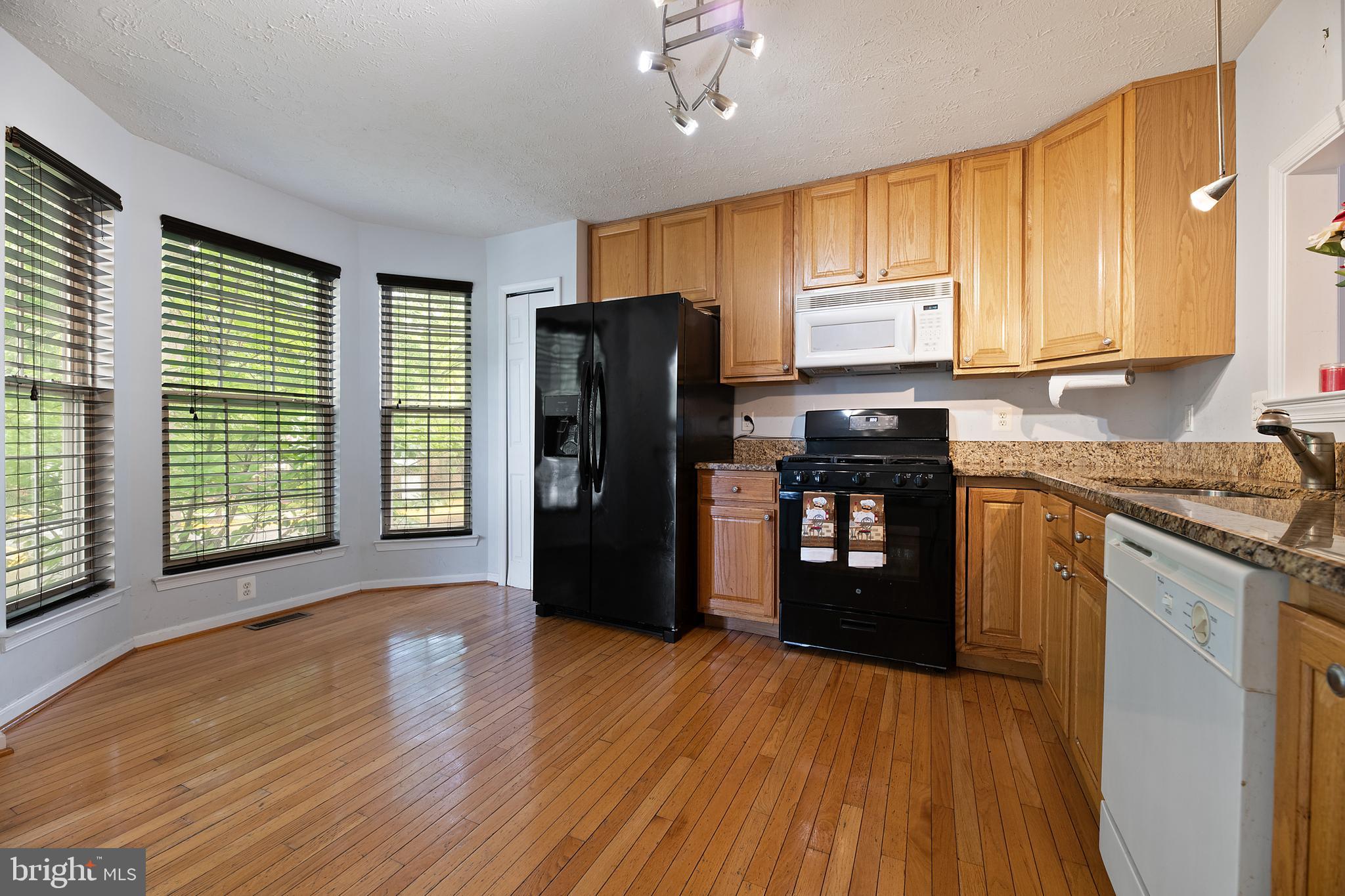 MARLTON TOWN CENTER - Residential