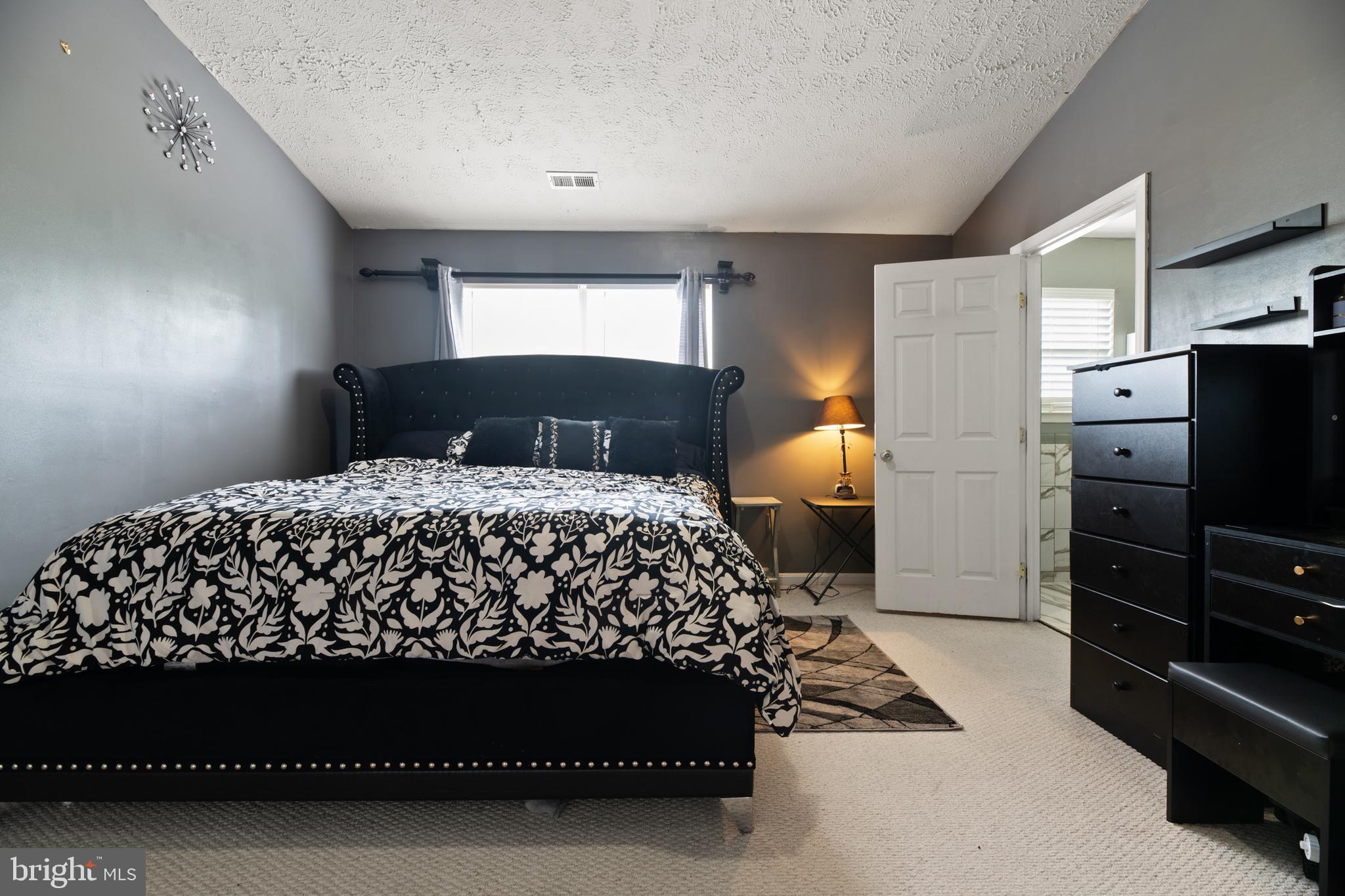 MARLTON TOWN CENTER - Residential