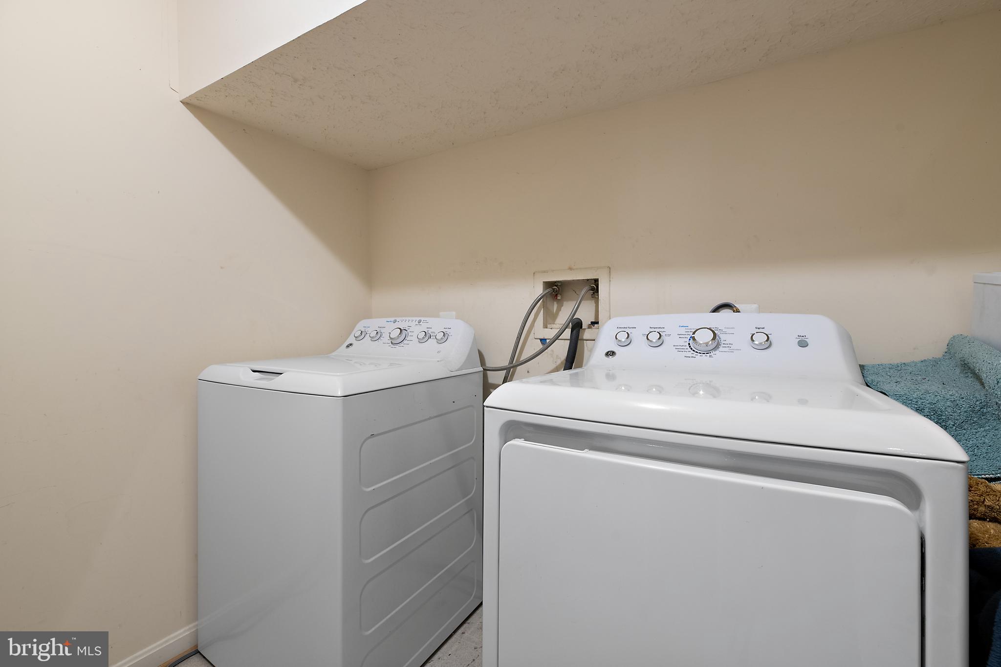 MARLTON TOWN CENTER - Residential