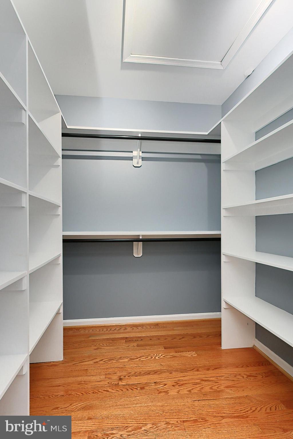 CENTRE RIDGE - Residential