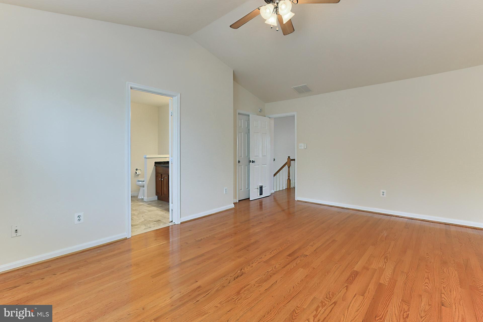 CENTRE RIDGE - Residential