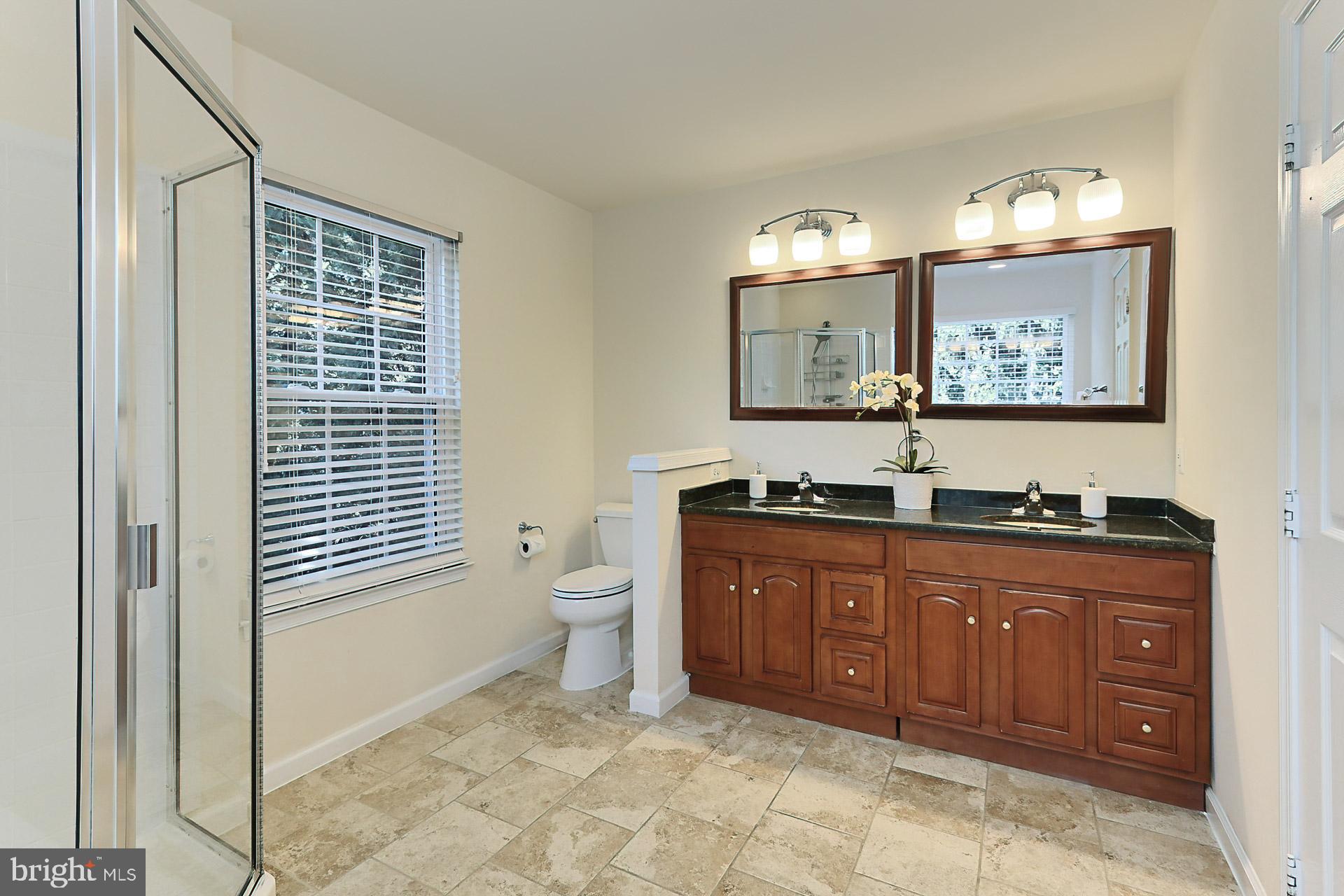 CENTRE RIDGE - Residential