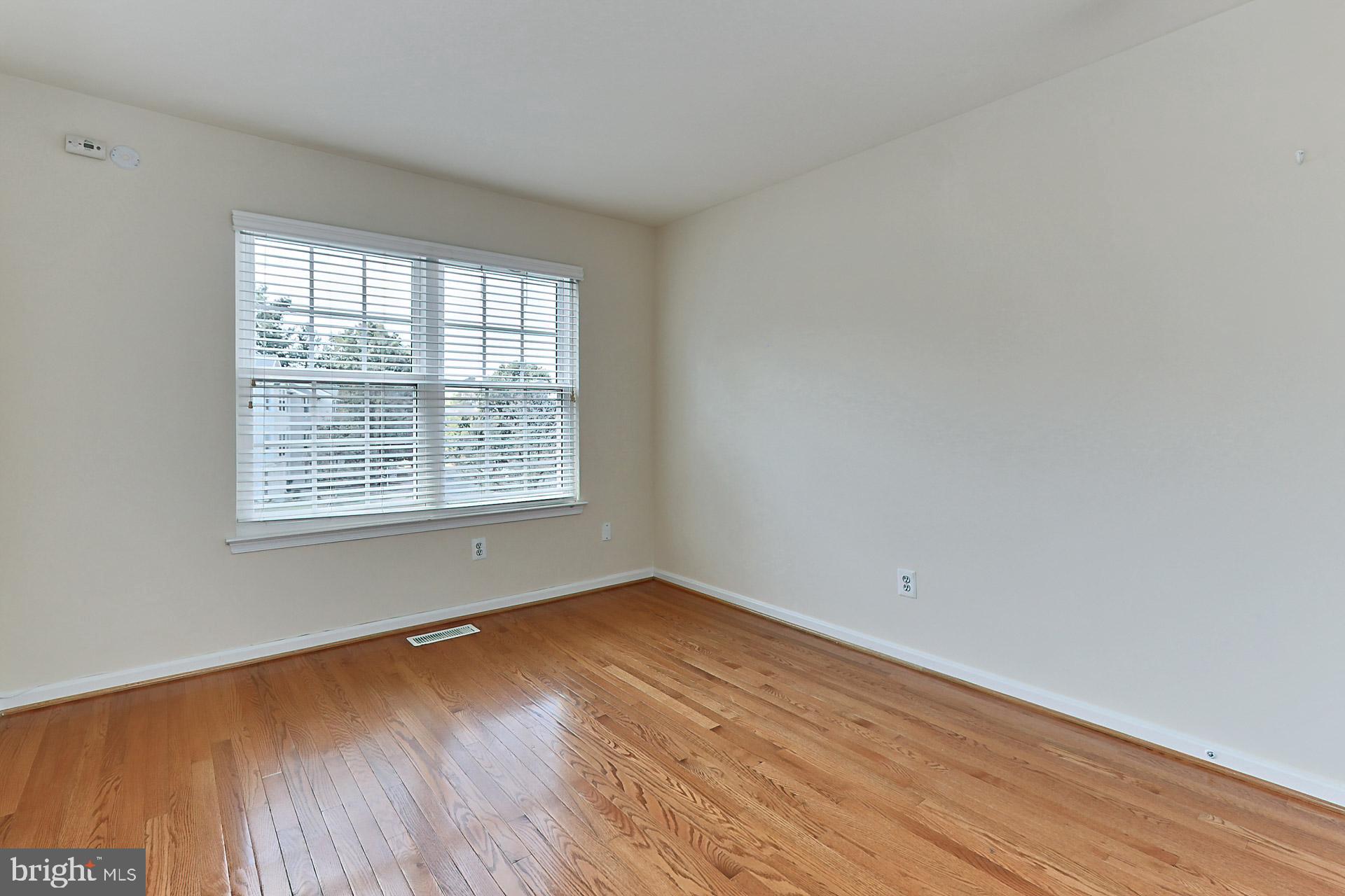 CENTRE RIDGE - Residential