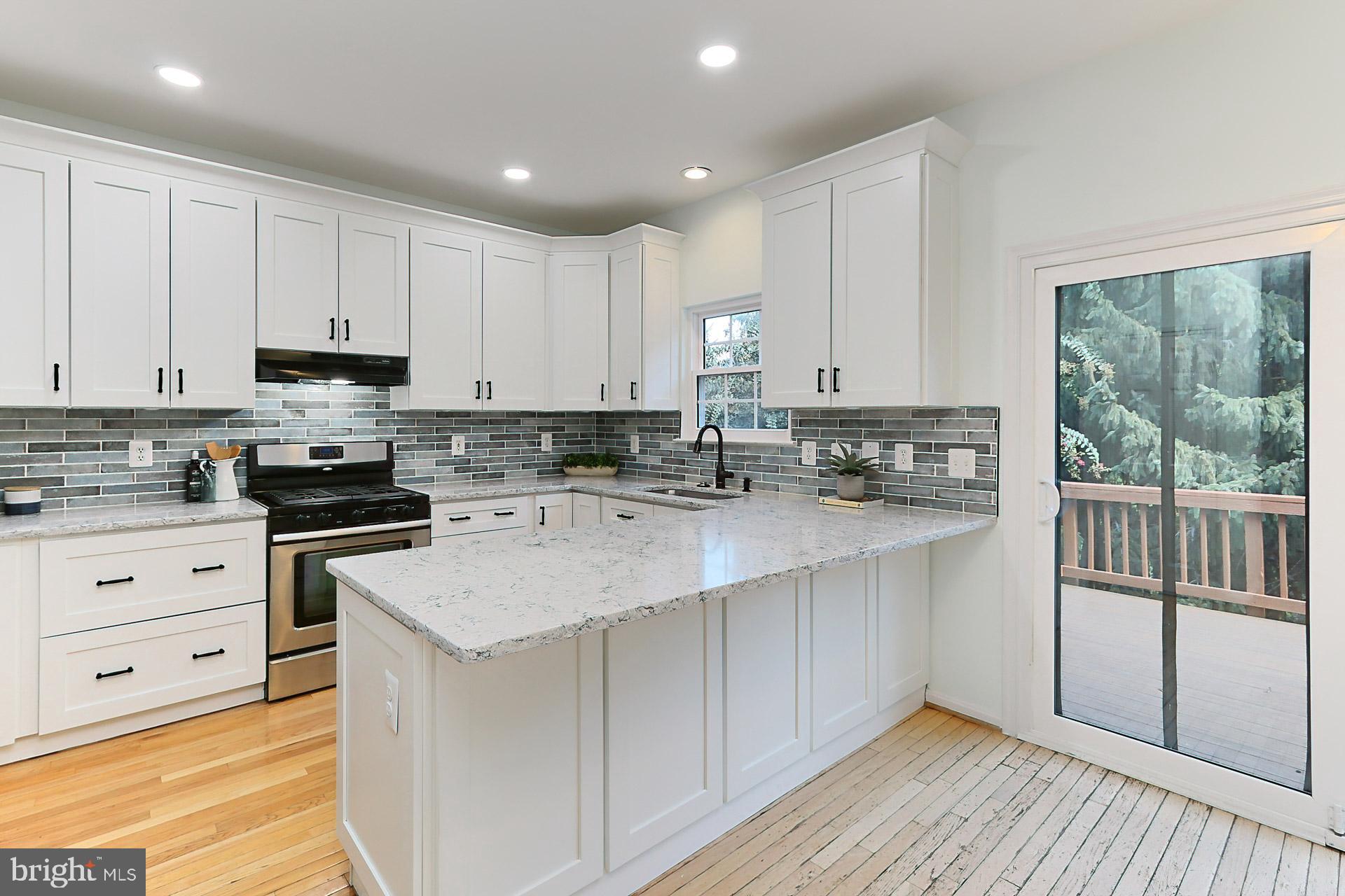 CENTRE RIDGE - Residential