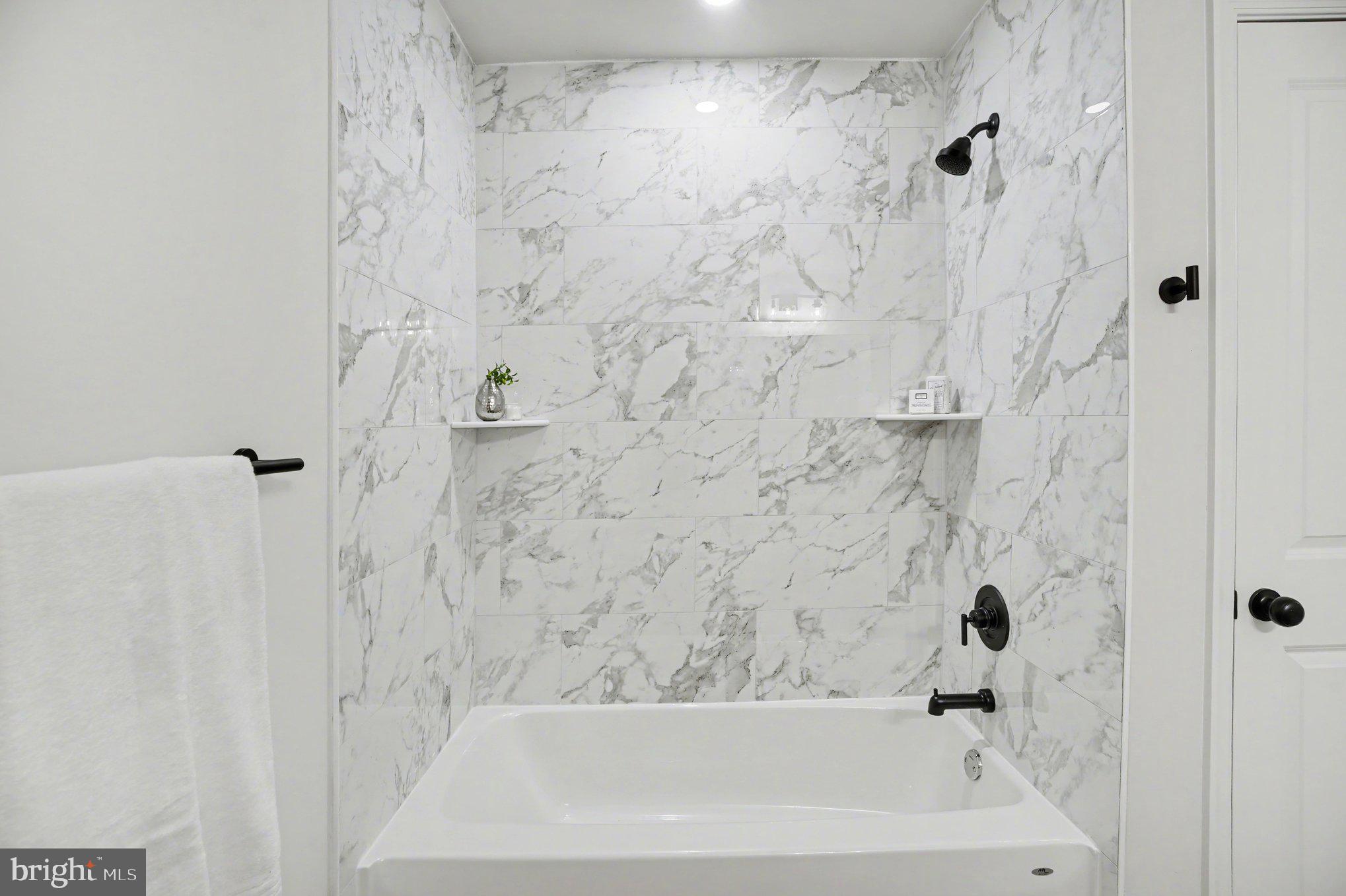 CEDAR HGTS - Residential