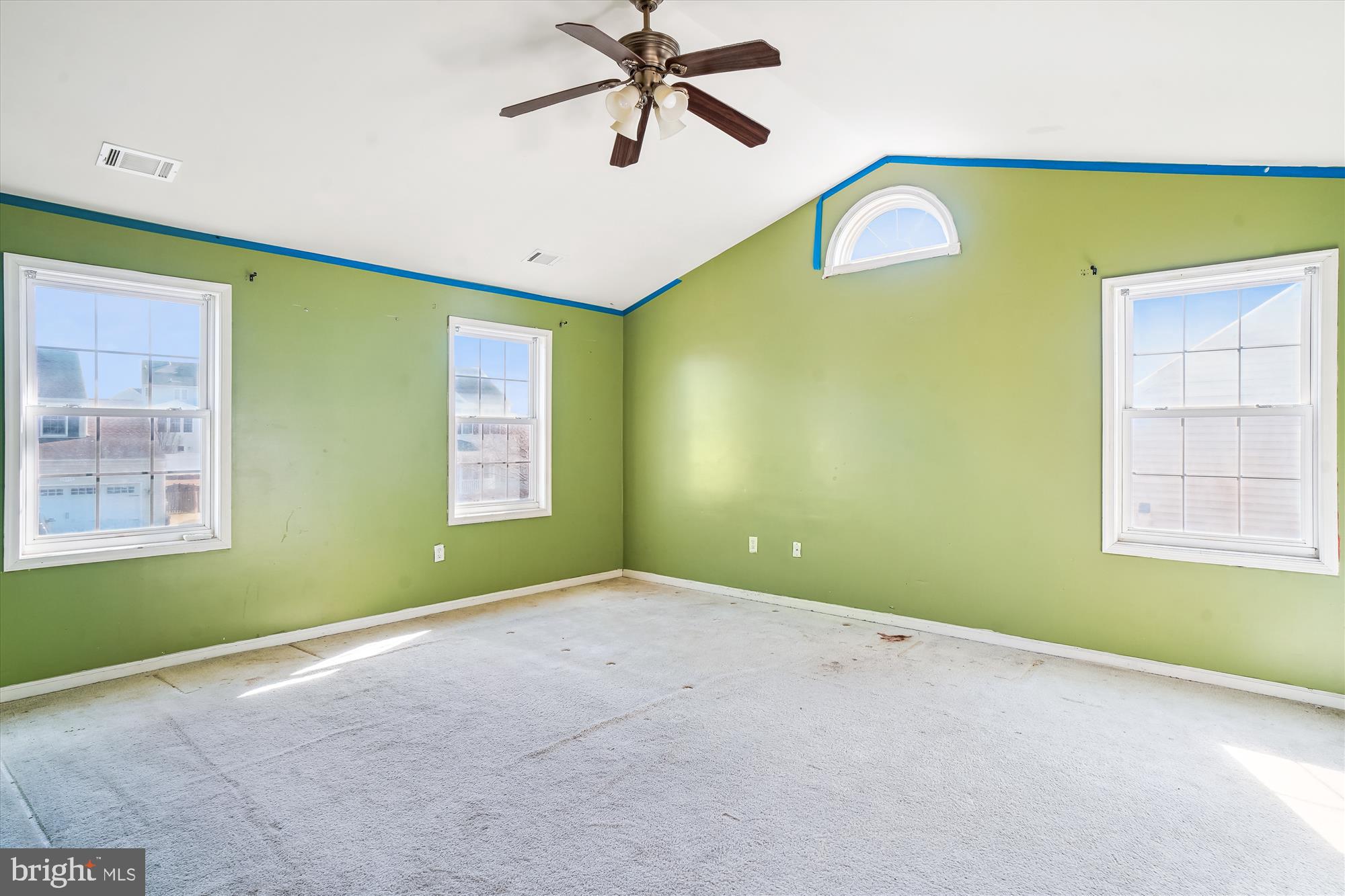 CARRIAGE HILL - Residential