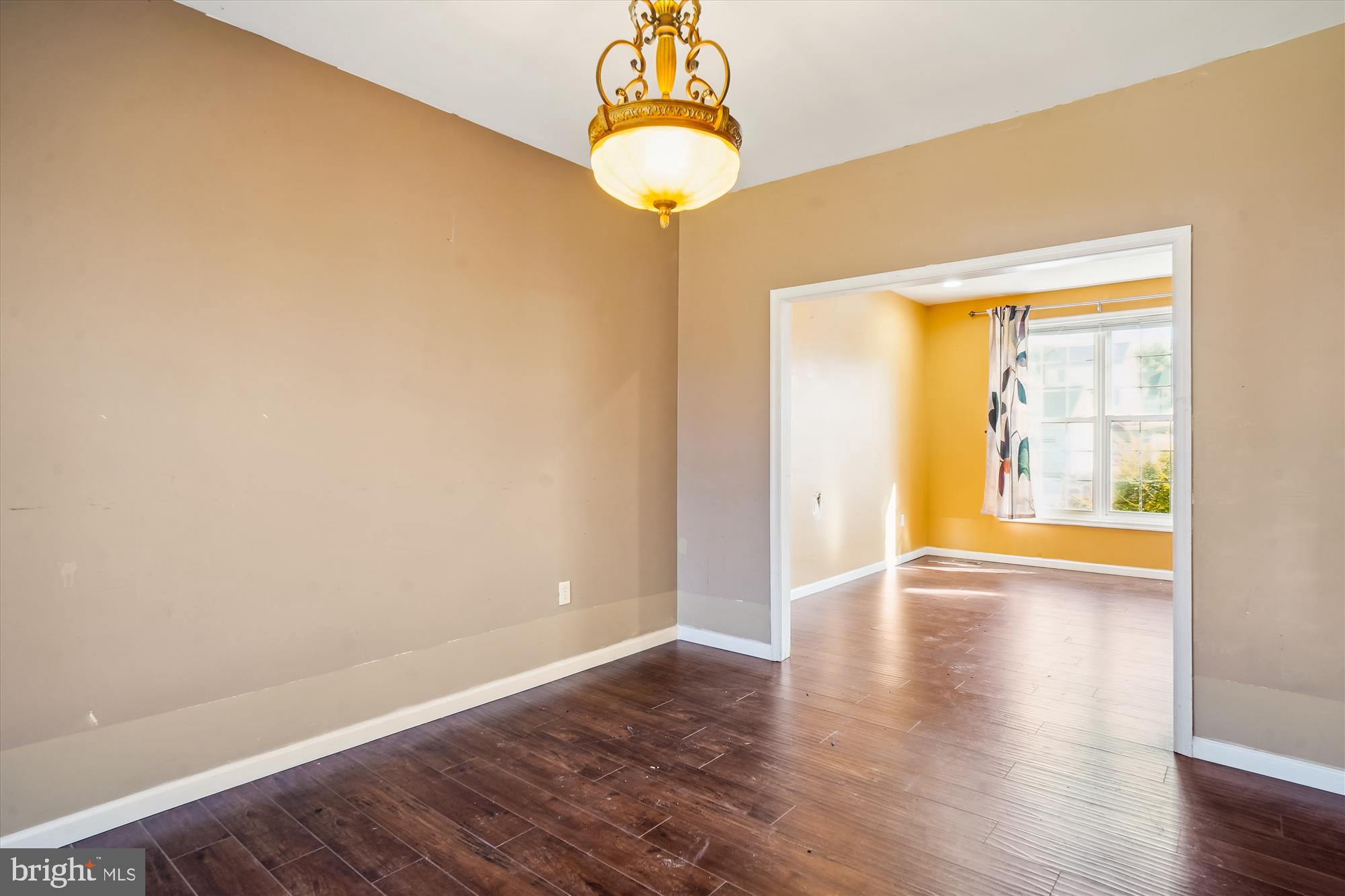 CARRIAGE HILL - Residential