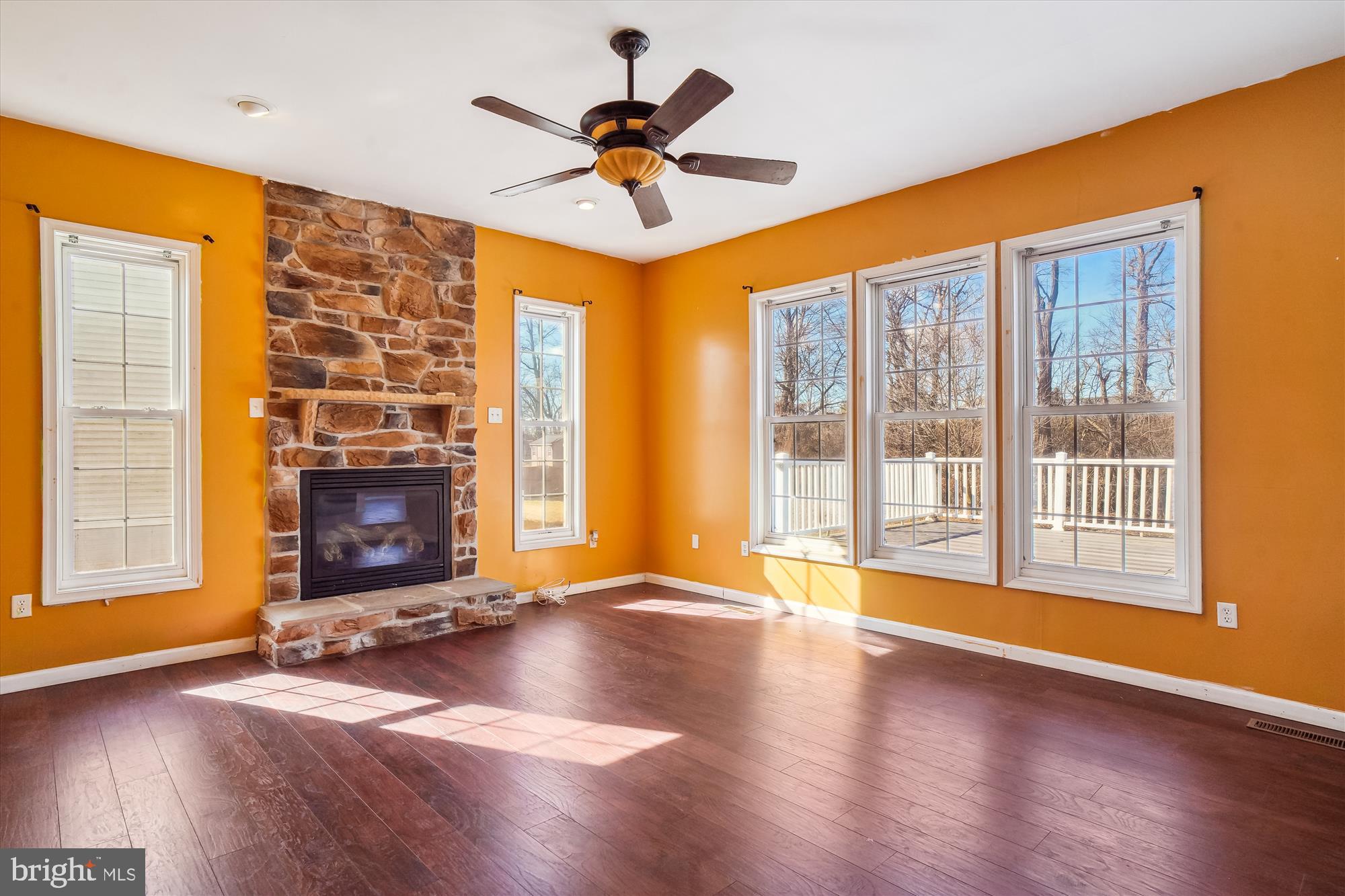 CARRIAGE HILL - Residential