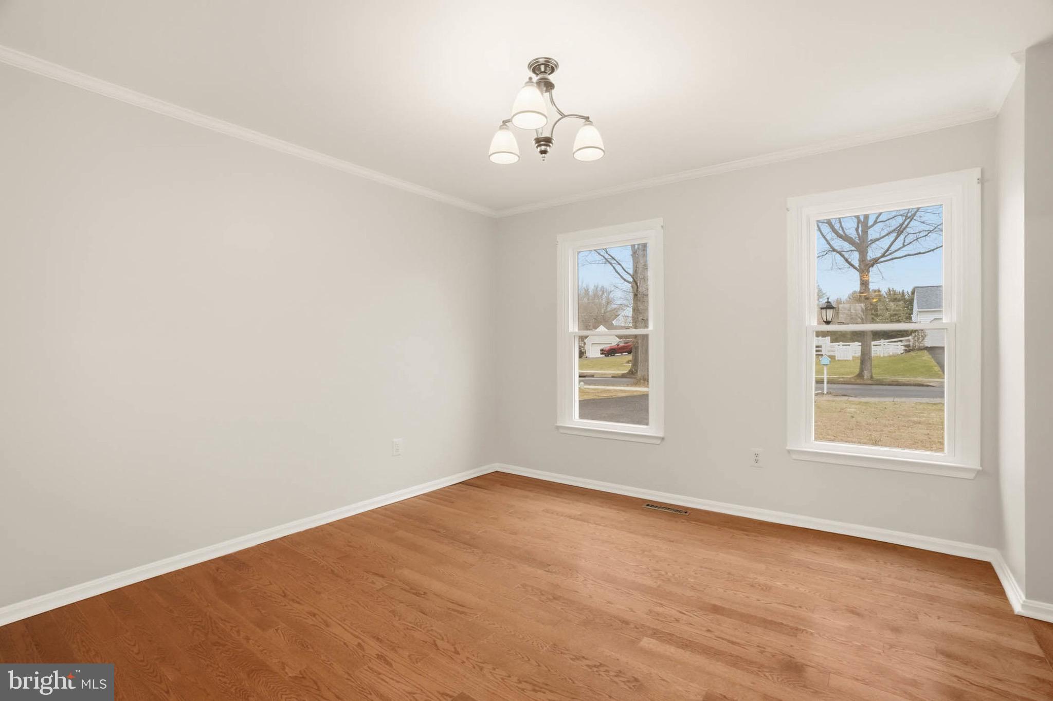 MARKET SQUARE SOUTH - Residential