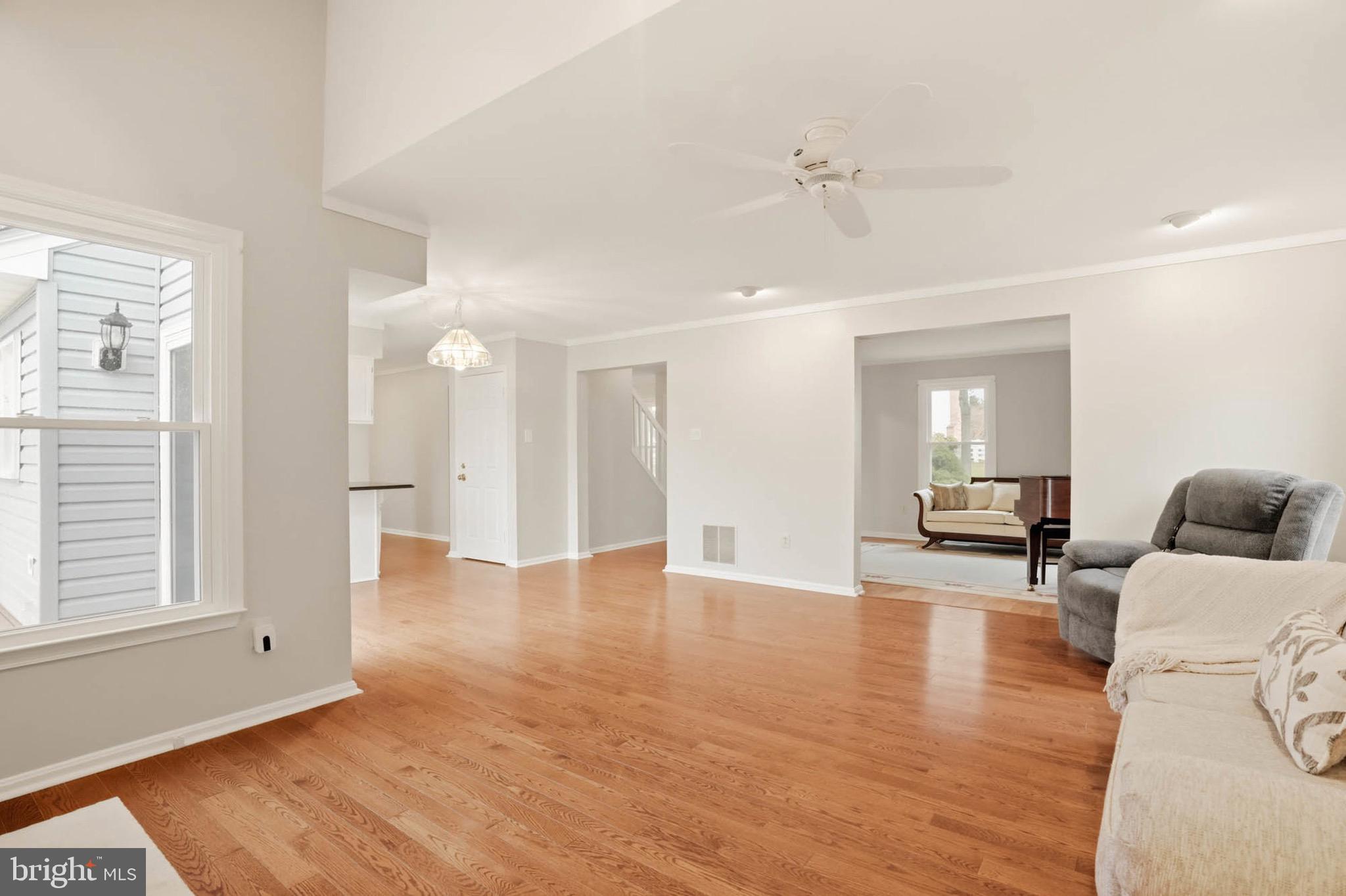 MARKET SQUARE SOUTH - Residential