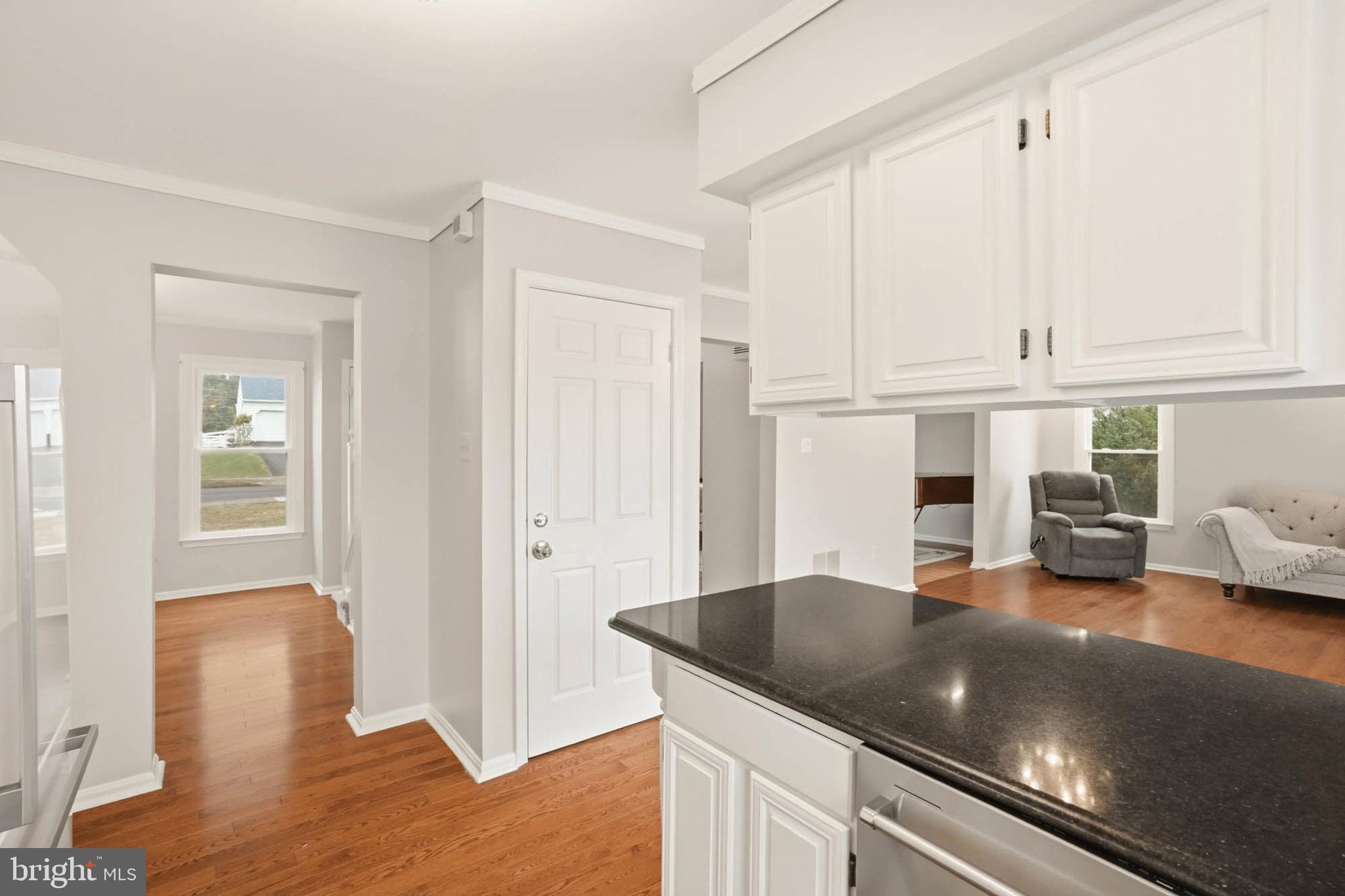 MARKET SQUARE SOUTH - Residential