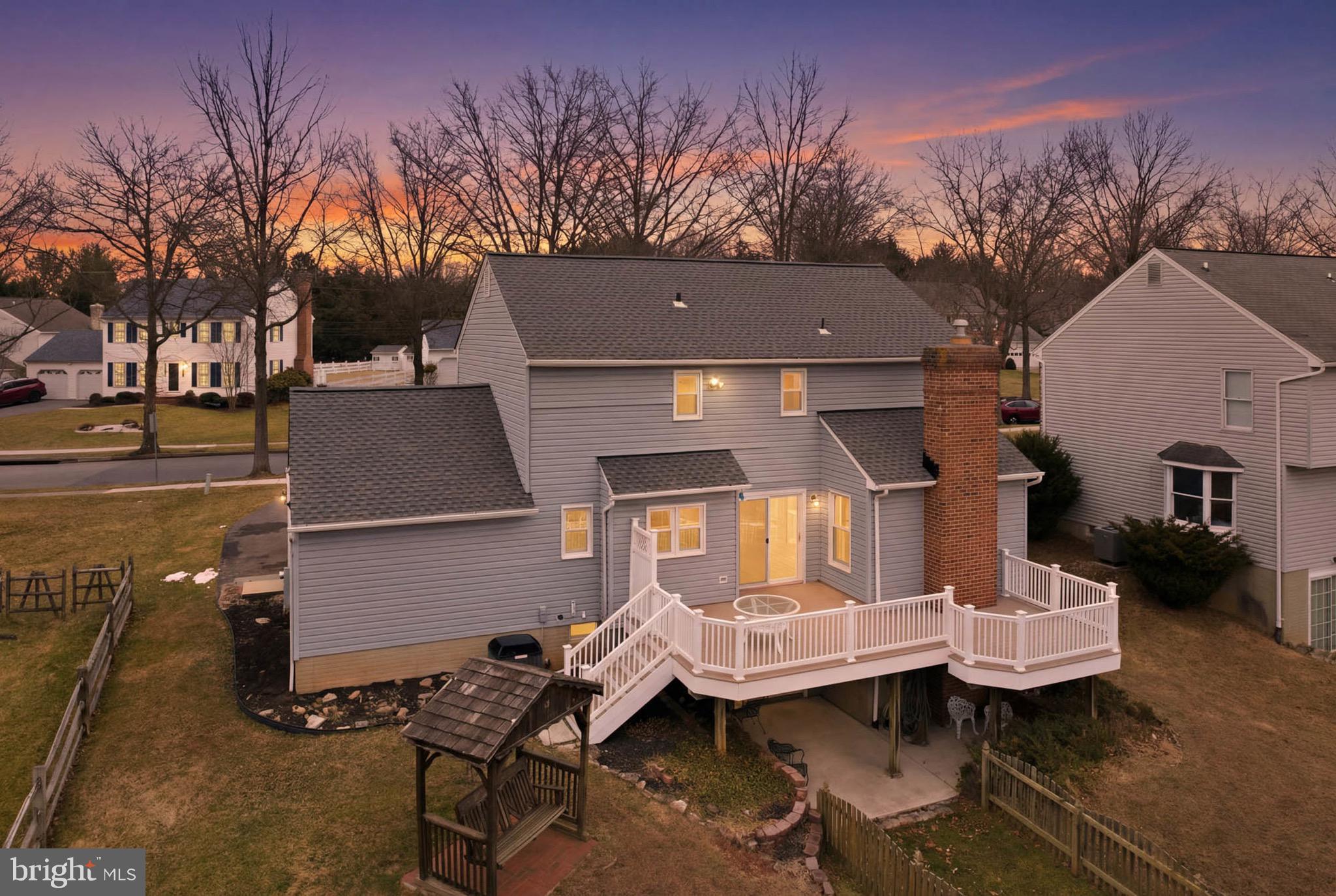 MARKET SQUARE SOUTH - Residential