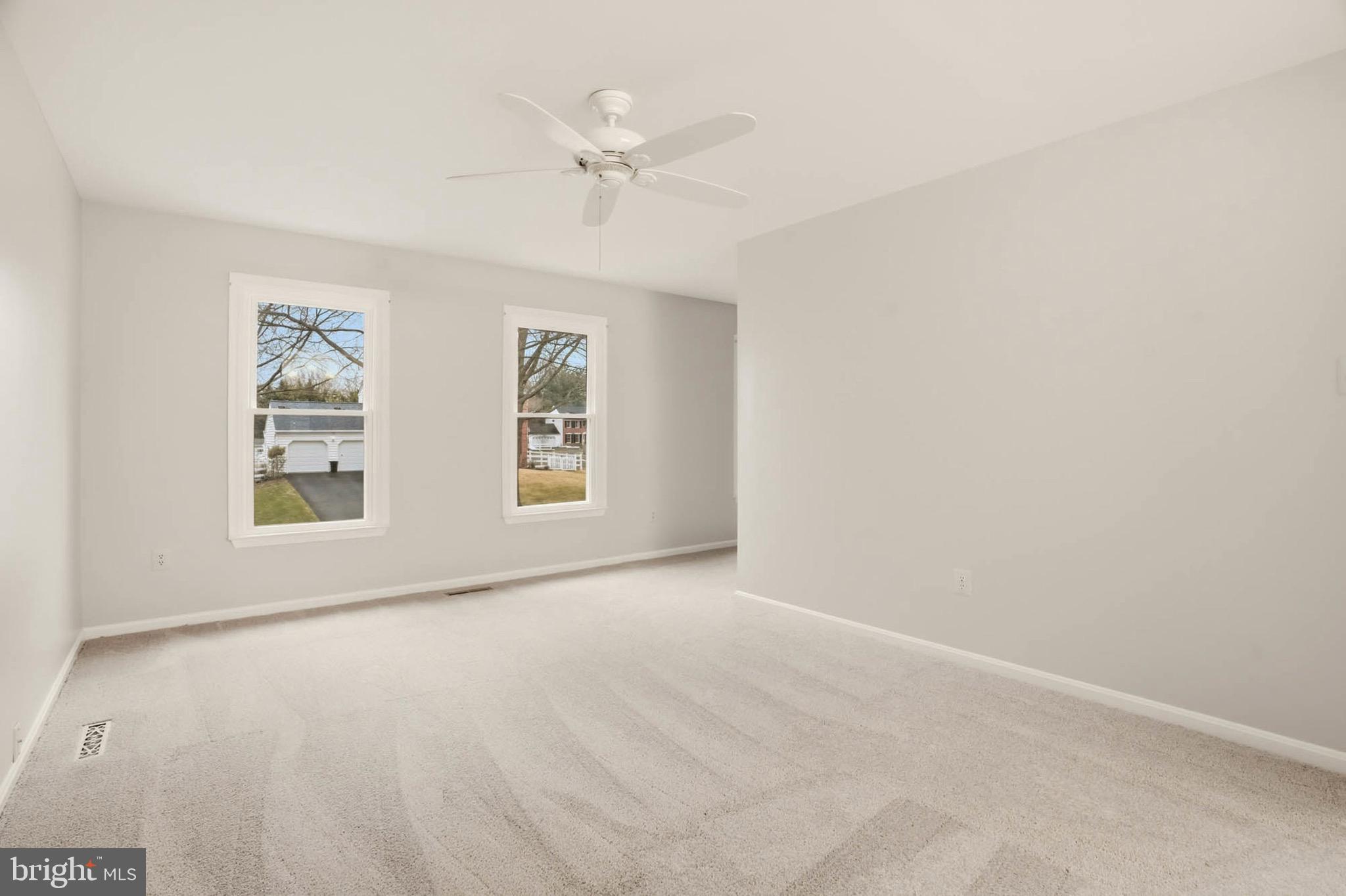 MARKET SQUARE SOUTH - Residential