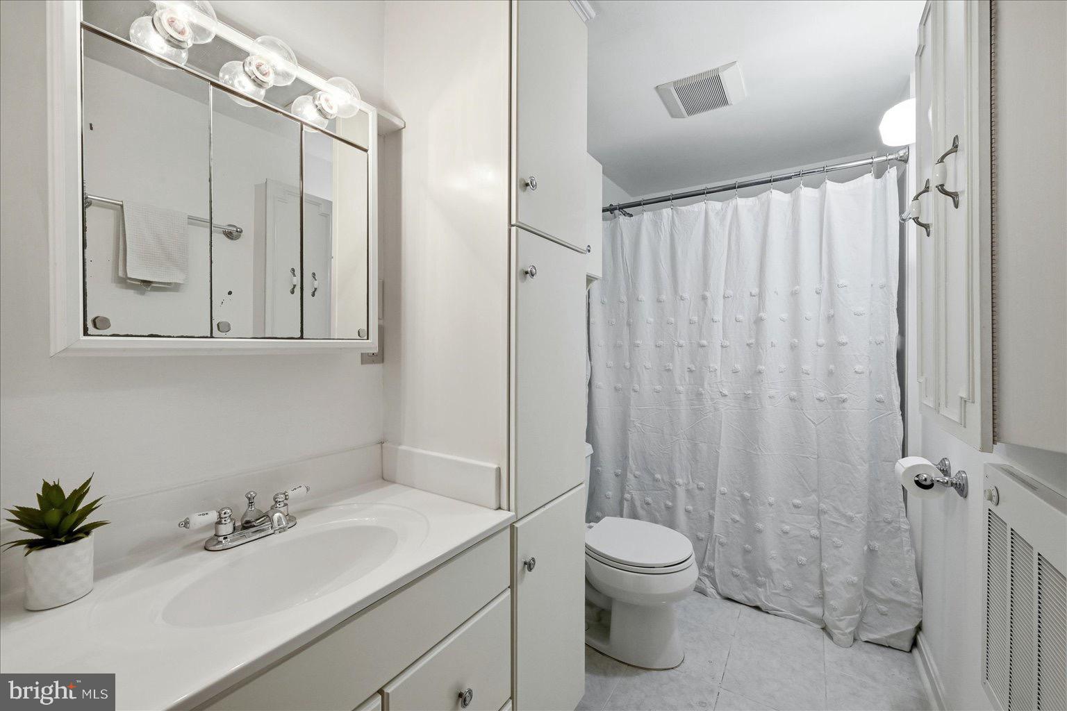 SHENANDOAH RETREAT - Residential