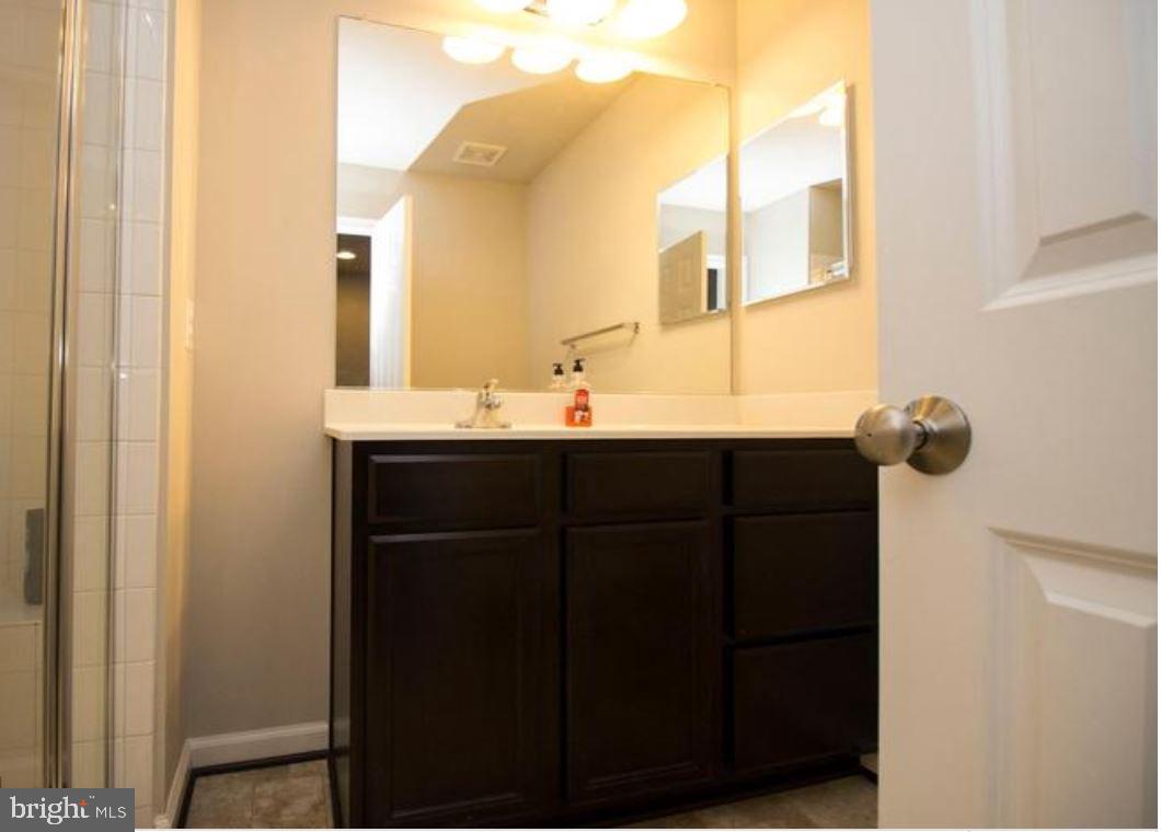 VILLAGE AT WOODSTREAM - Residential Lease