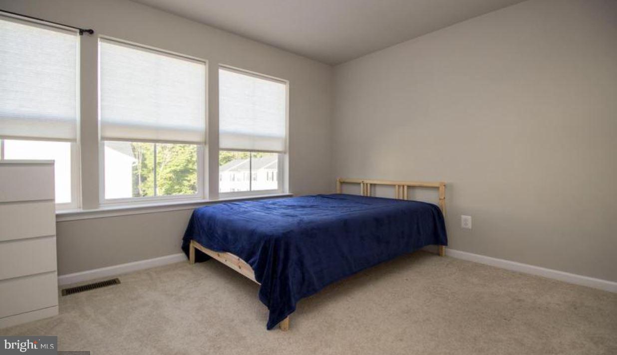 VILLAGE AT WOODSTREAM - Residential Lease