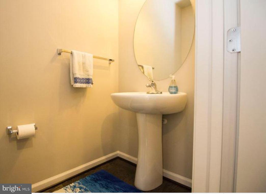 VILLAGE AT WOODSTREAM - Residential Lease