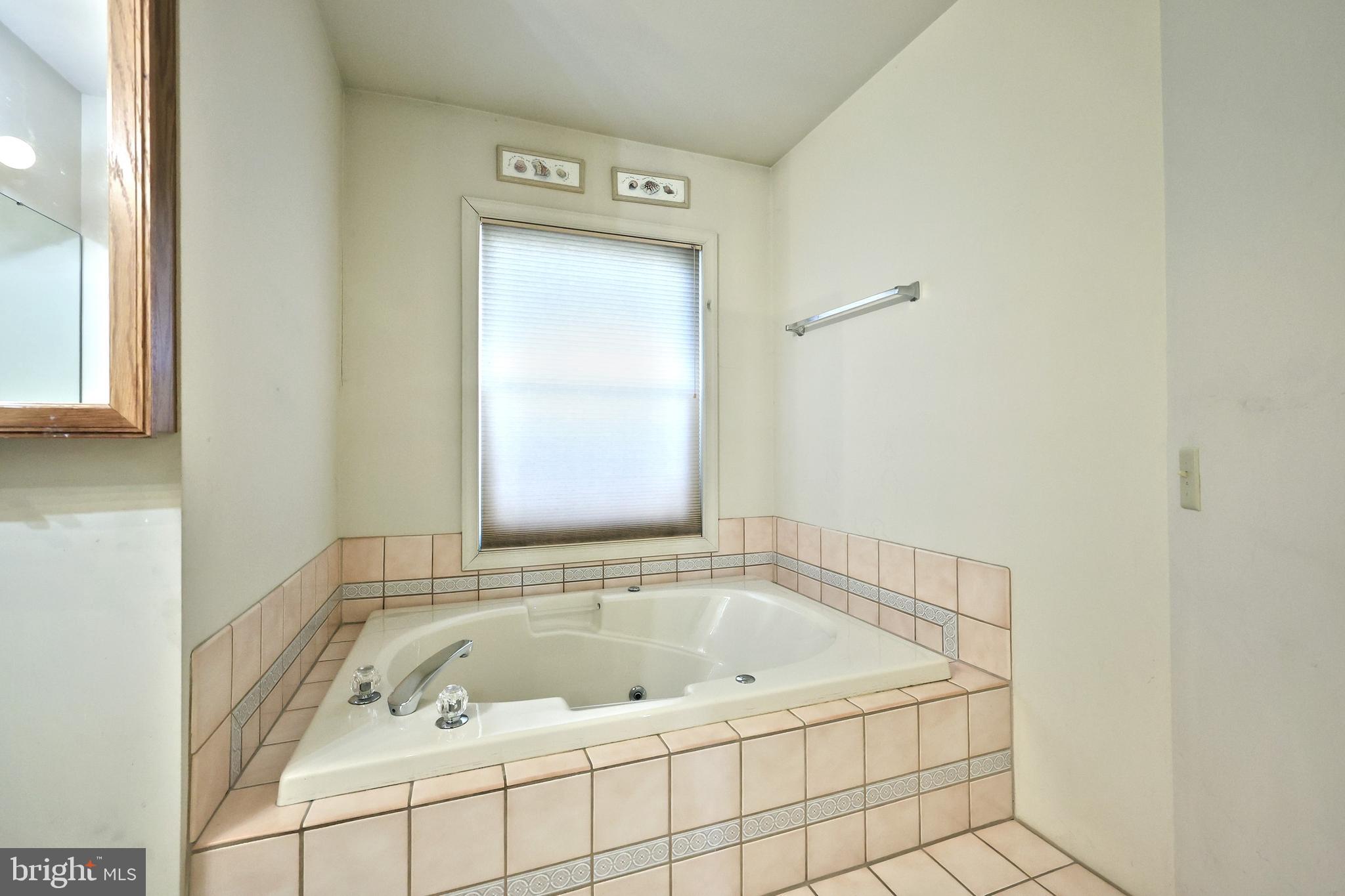 WEST MANCHESTER TWP - Residential