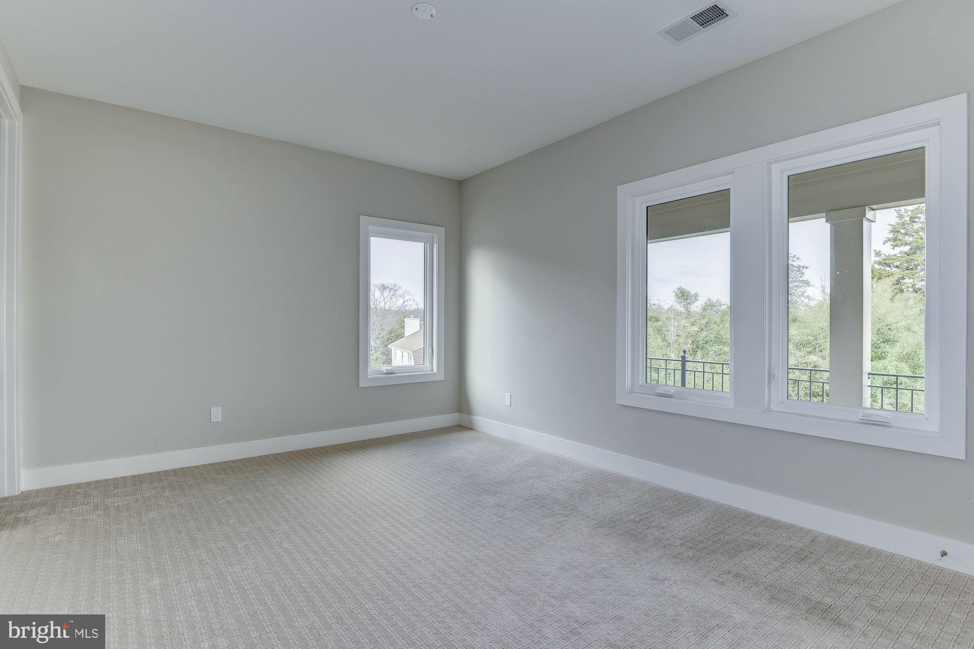 BARCROFT - Residential Lease