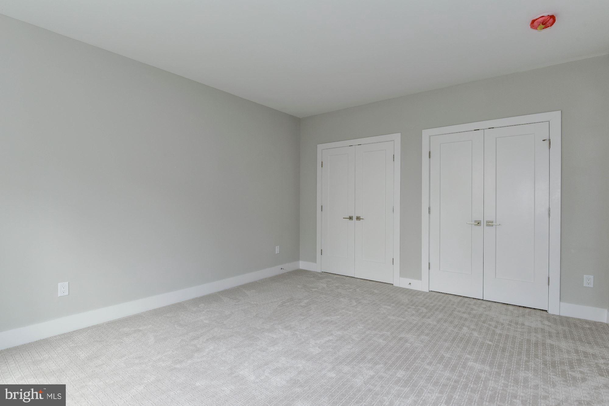 BARCROFT - Residential Lease