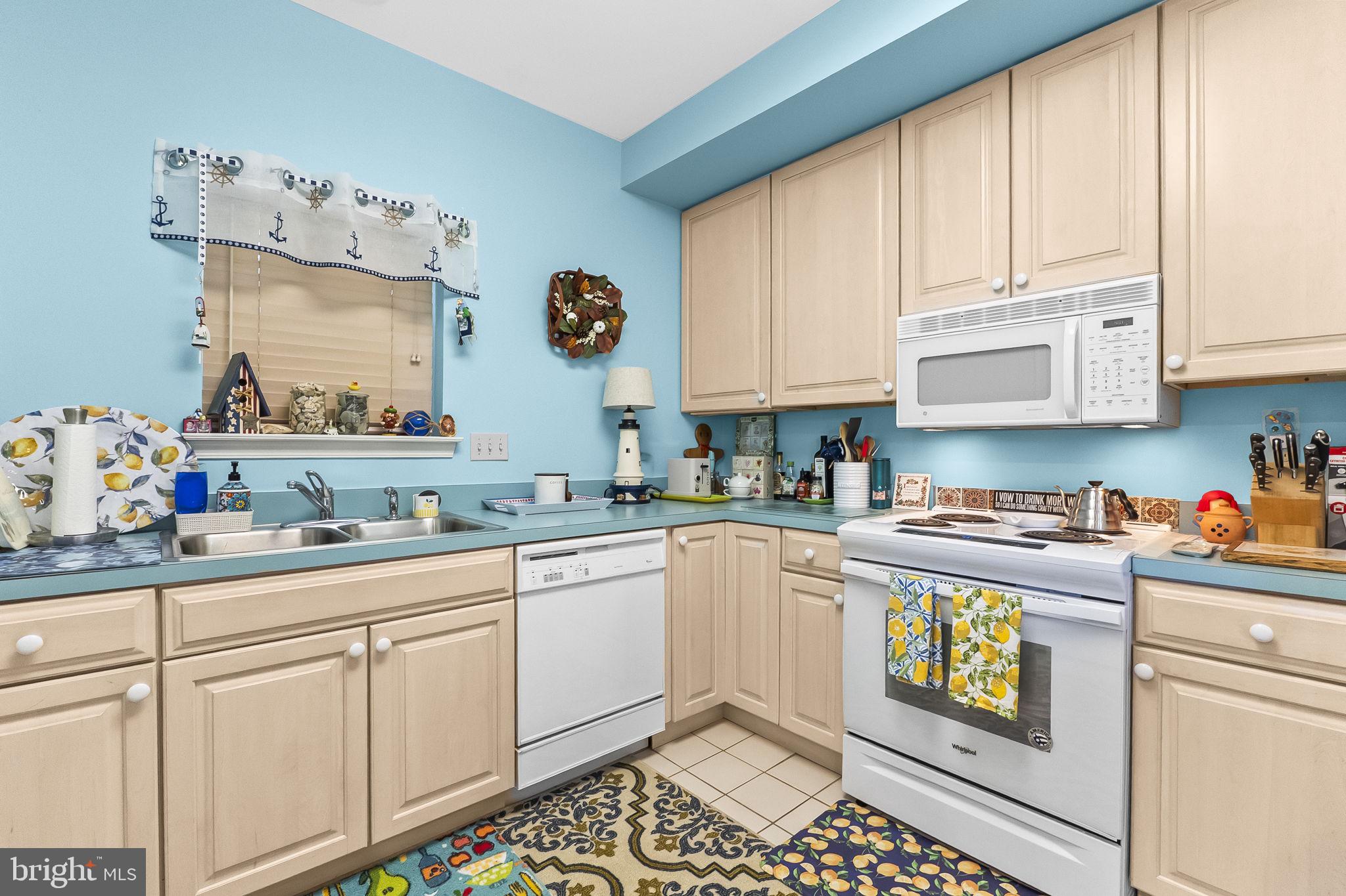 SOLOMONS LANDING - Residential