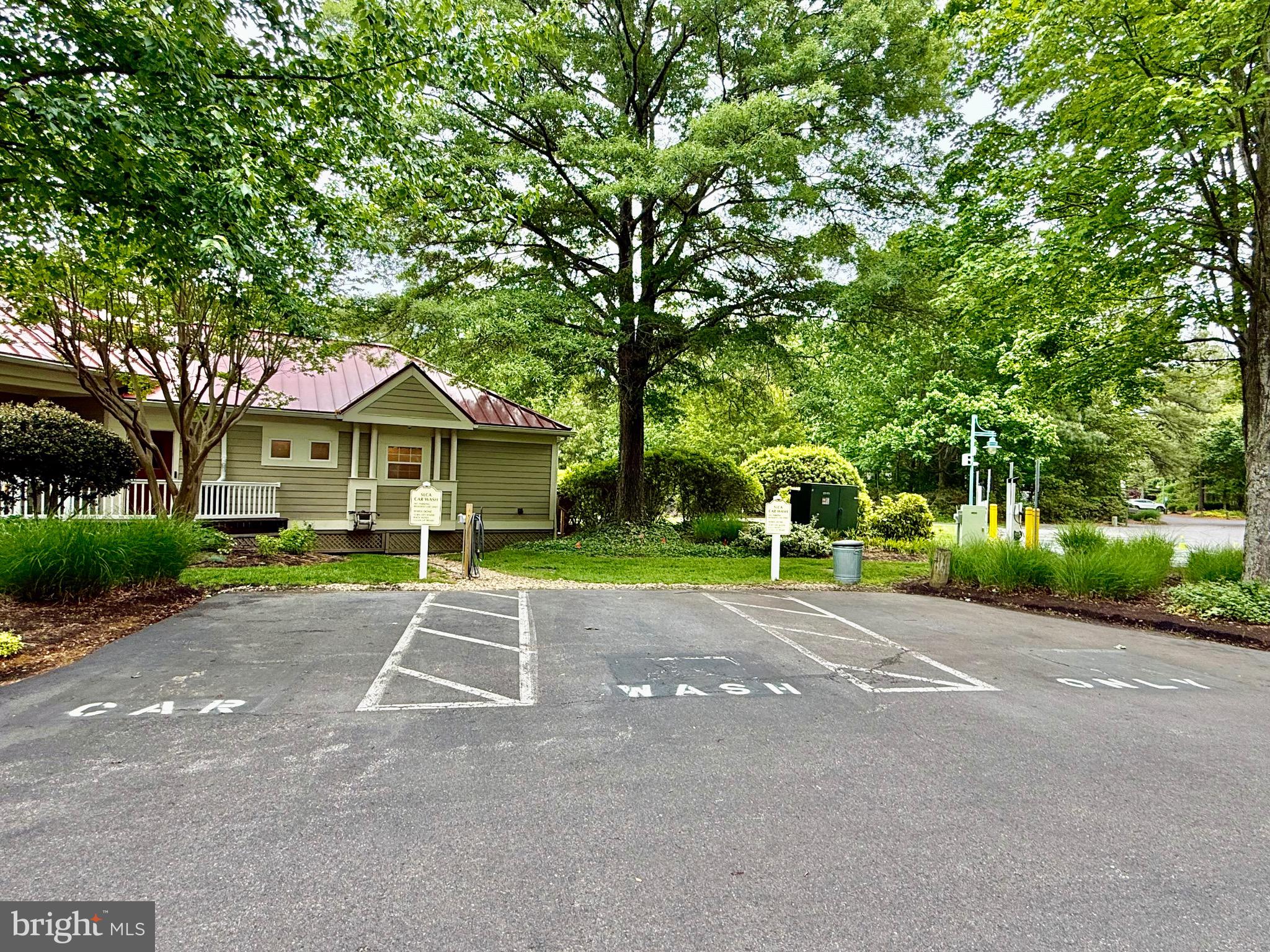 SOLOMONS LANDING - Residential