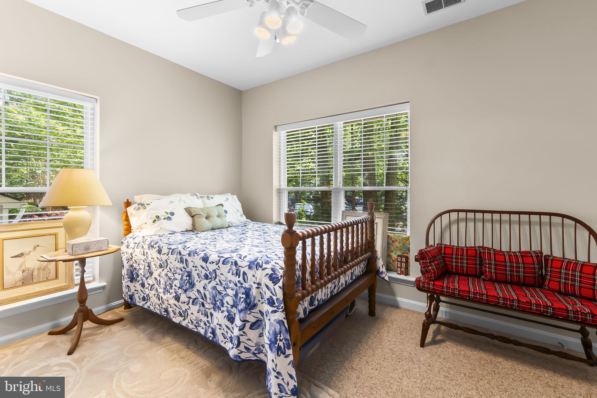 SOLOMONS LANDING - Residential