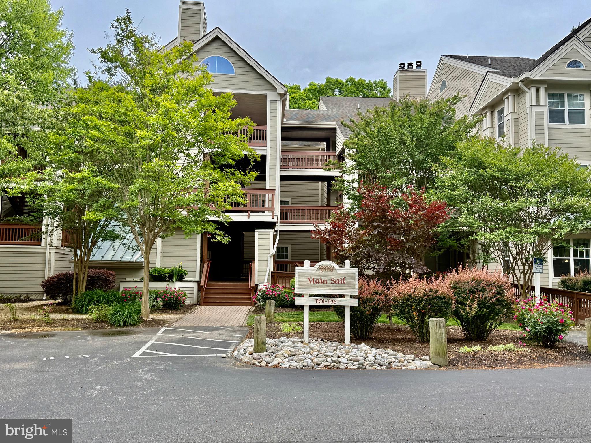 SOLOMONS LANDING - Residential