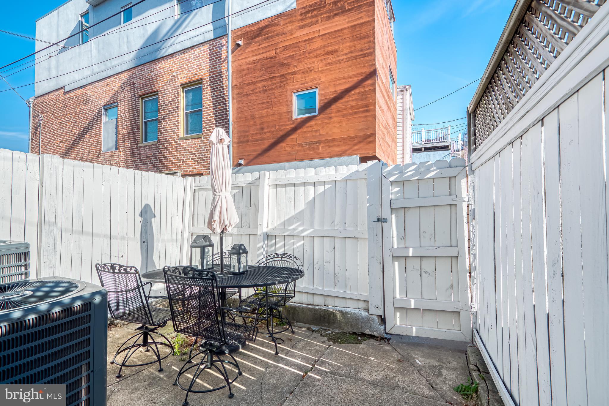 FEDERAL HILL HISTORIC DISTRICT - Residential Lease