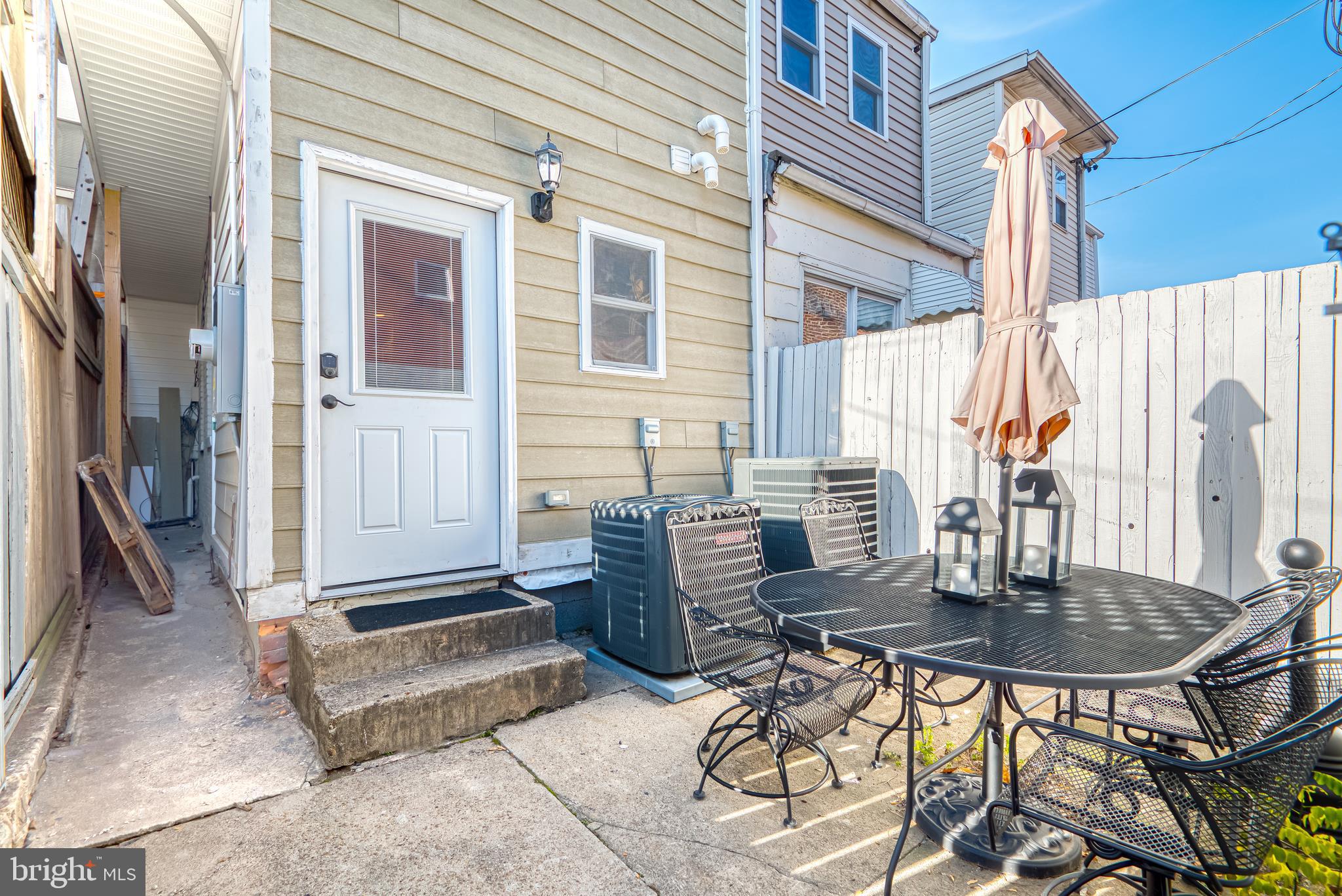 FEDERAL HILL HISTORIC DISTRICT - Residential Lease