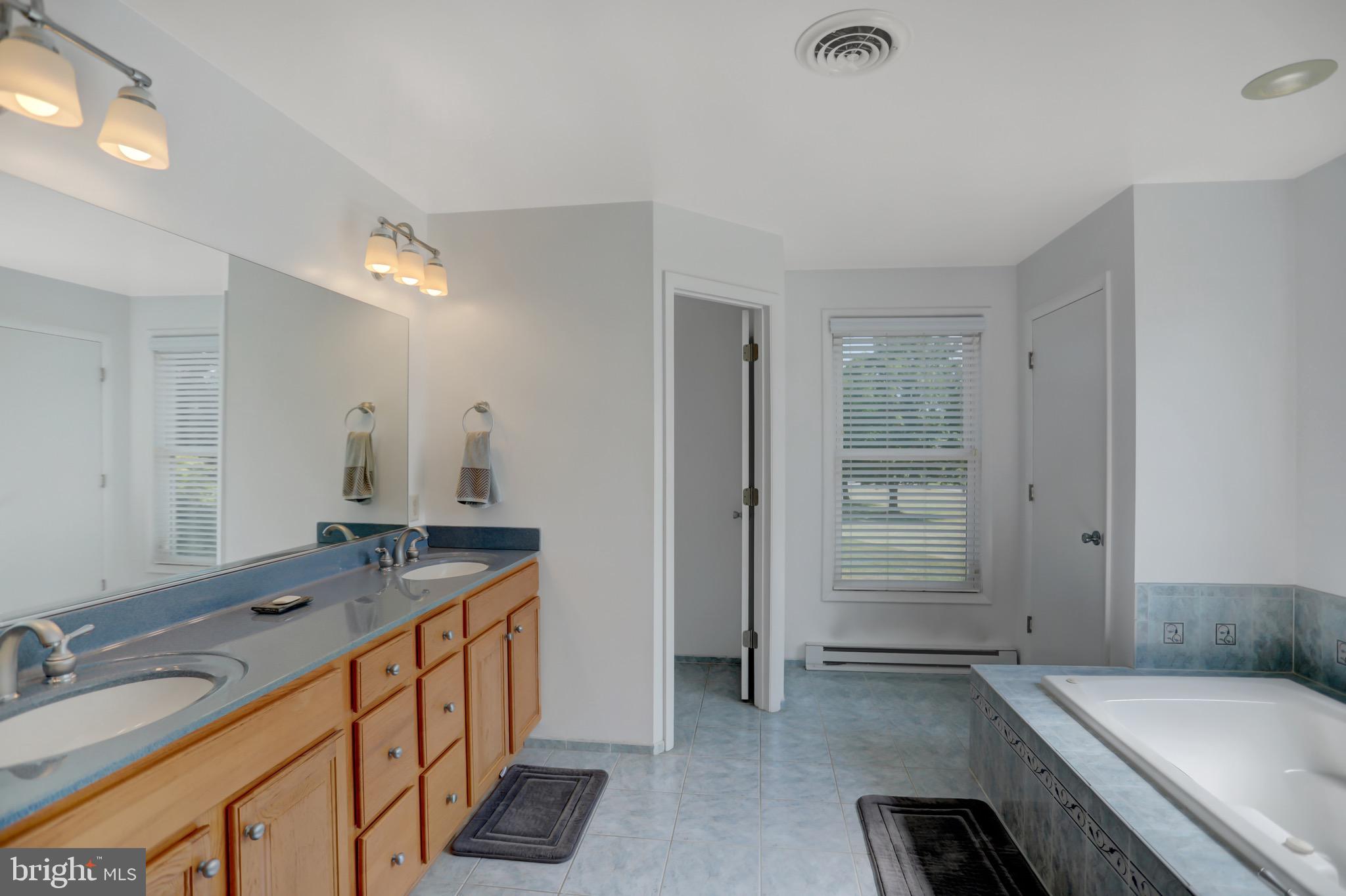 BEAVERBROOK - Residential