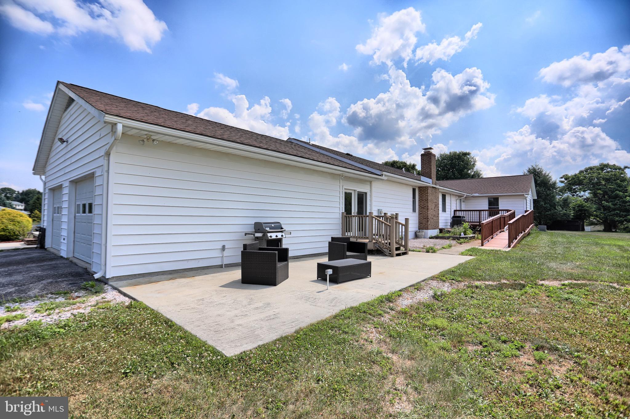 BEAVERBROOK - Residential