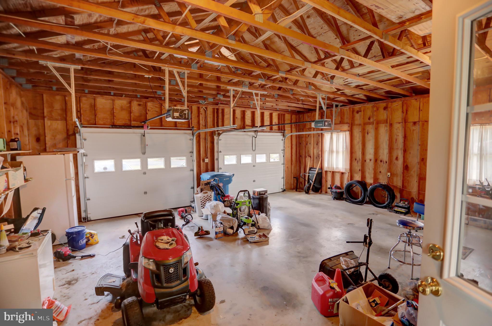 BEAVERBROOK - Residential