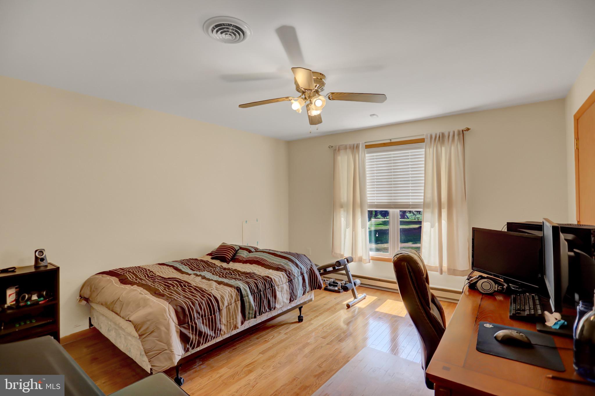 BEAVERBROOK - Residential