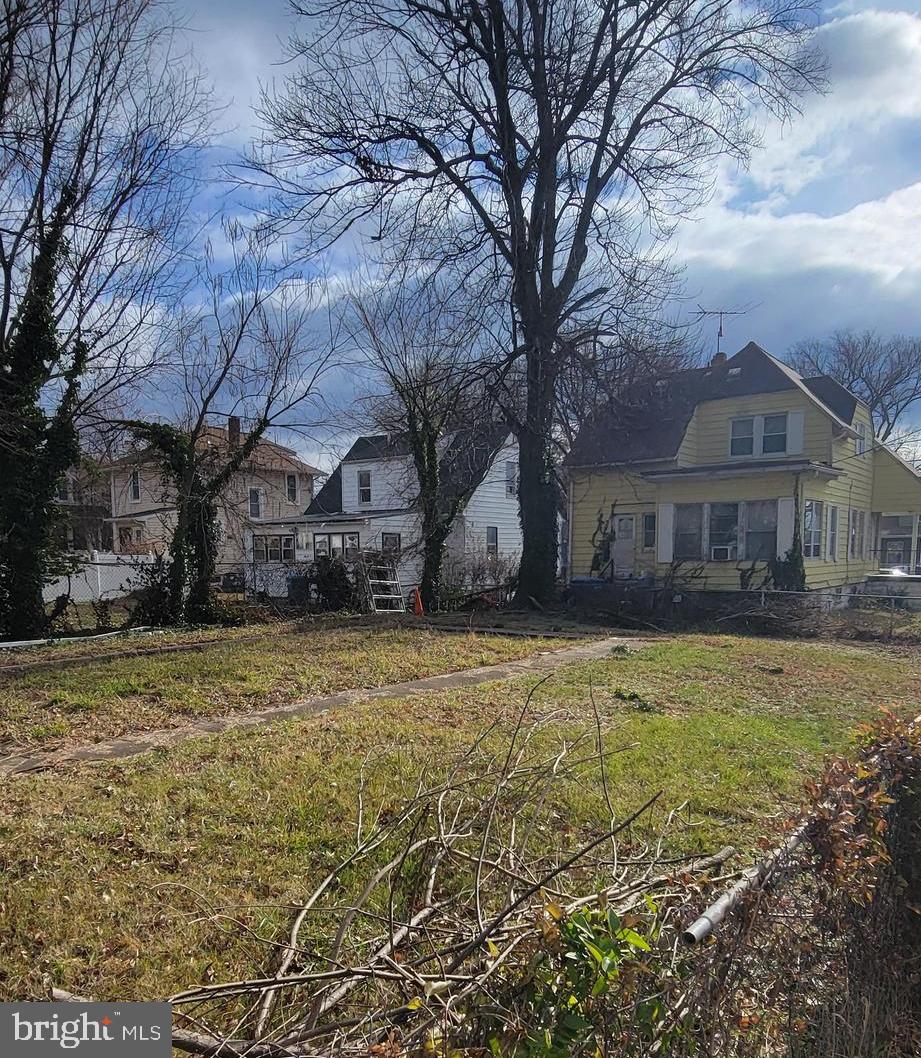 DISTRICT HEIGHTS - Residential