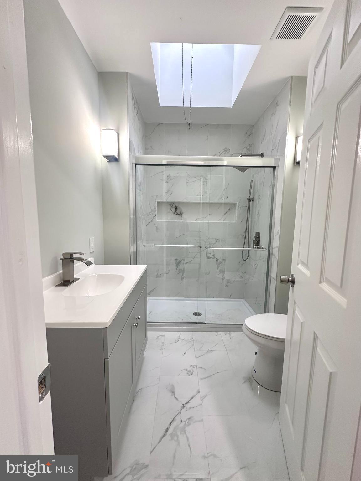 PHILADELPHIA (SOUTHWEST) - Residential