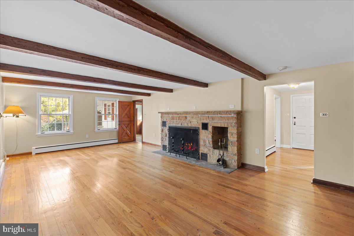 HOOT OWL ESTATES - Residential