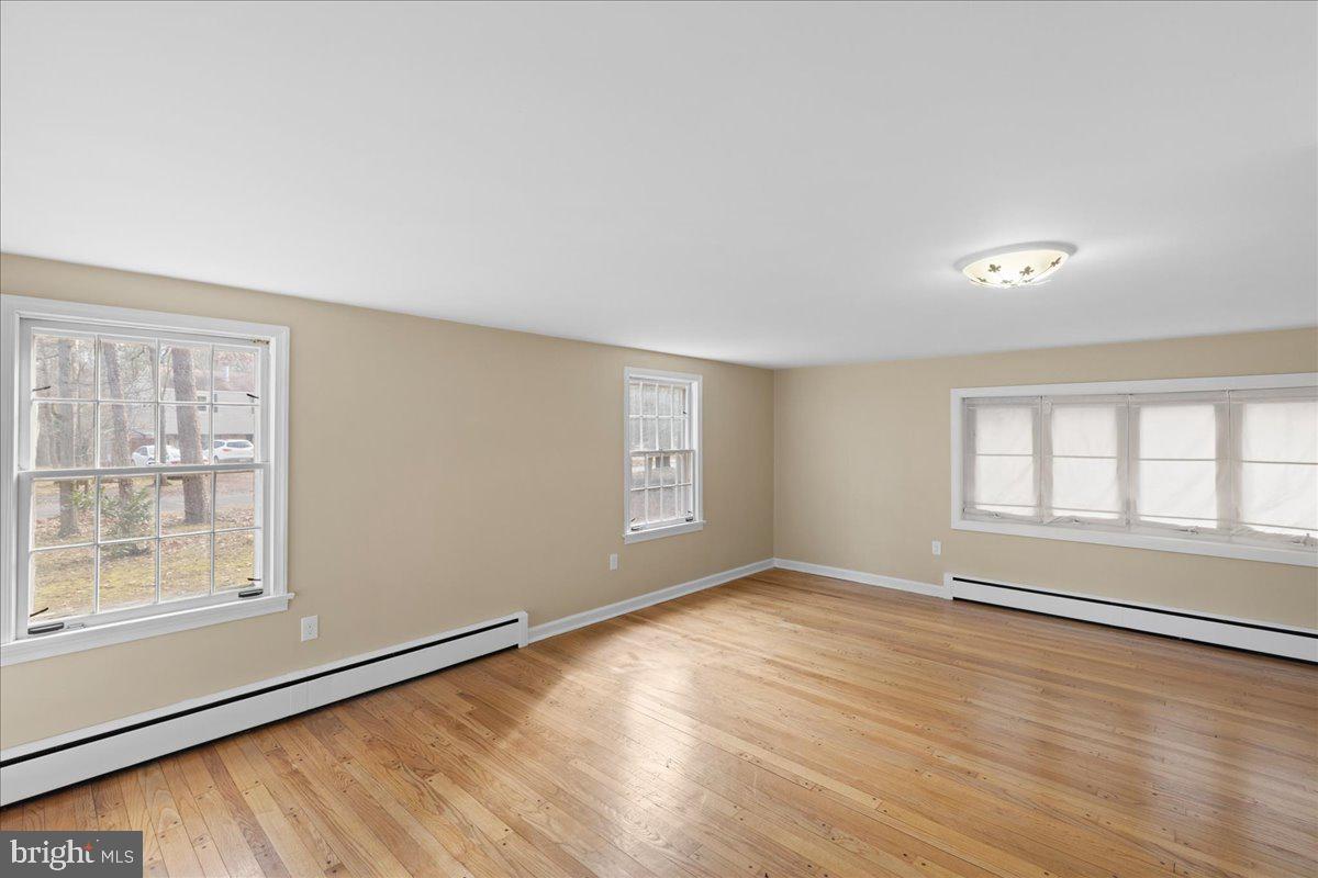 HOOT OWL ESTATES - Residential