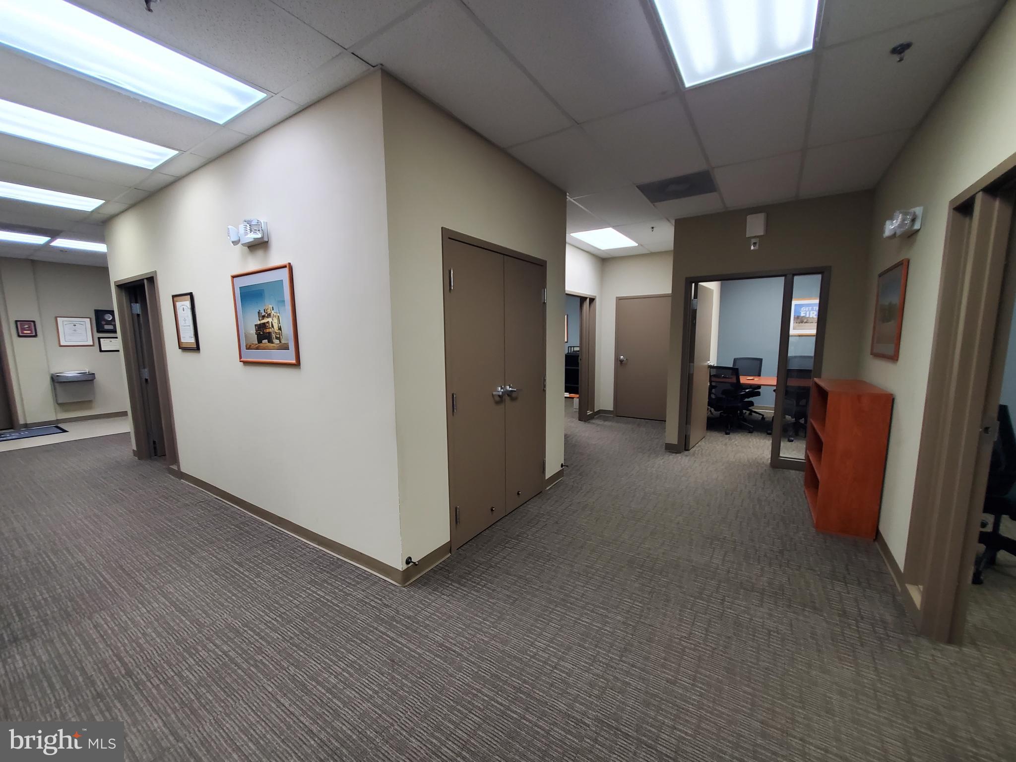 OAK HILL BUSINESS CENTER - Commercial Sale