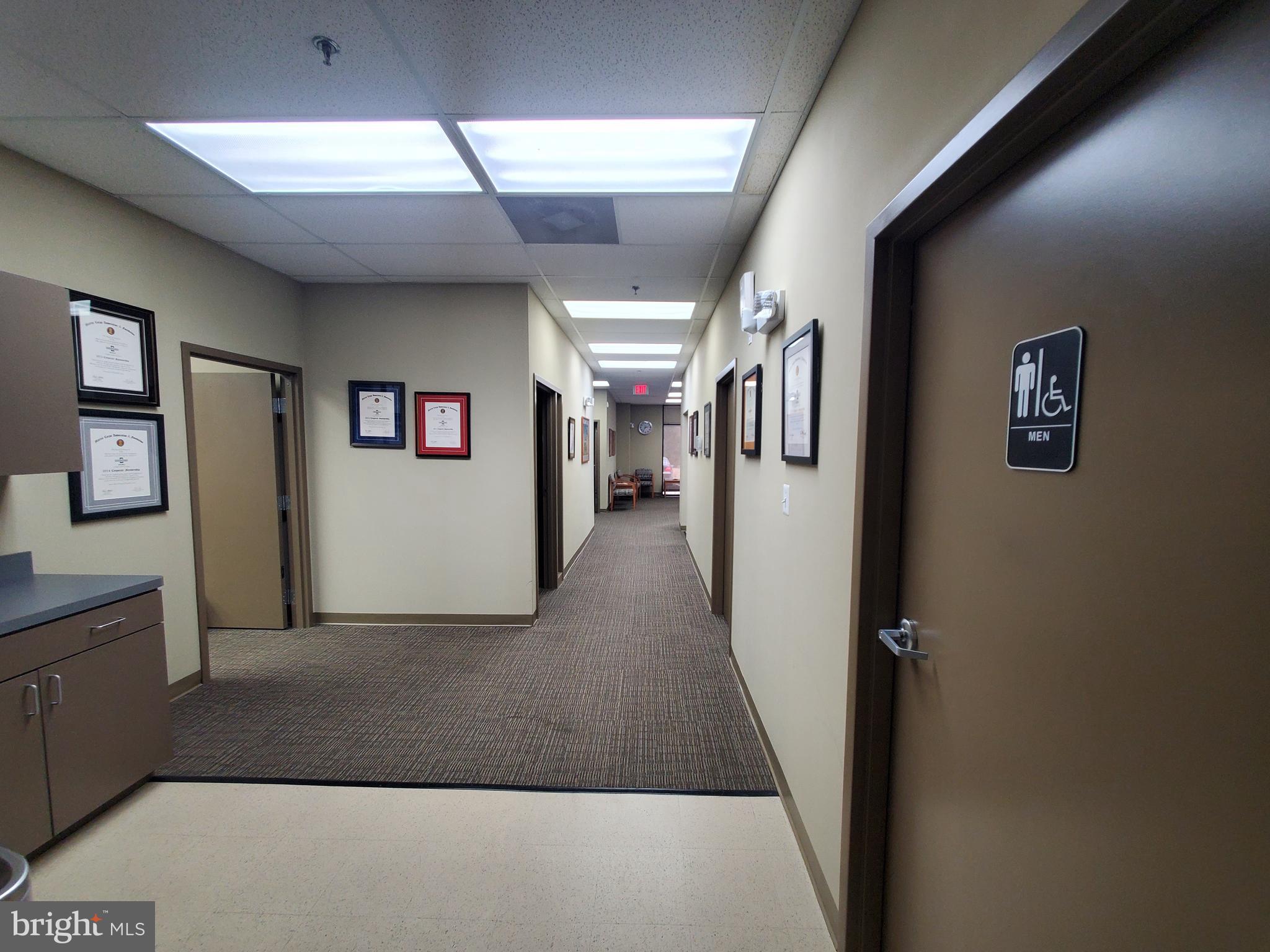 OAK HILL BUSINESS CENTER - Commercial Sale