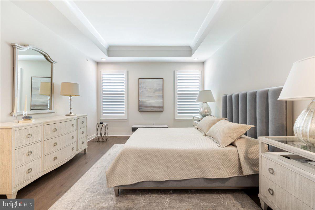 YARDLEY WOODS - Residential