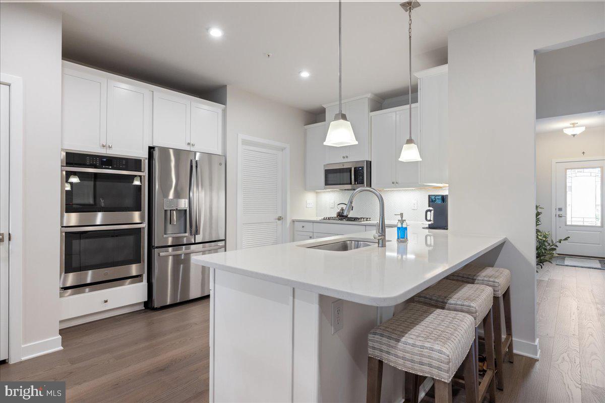 YARDLEY WOODS - Residential